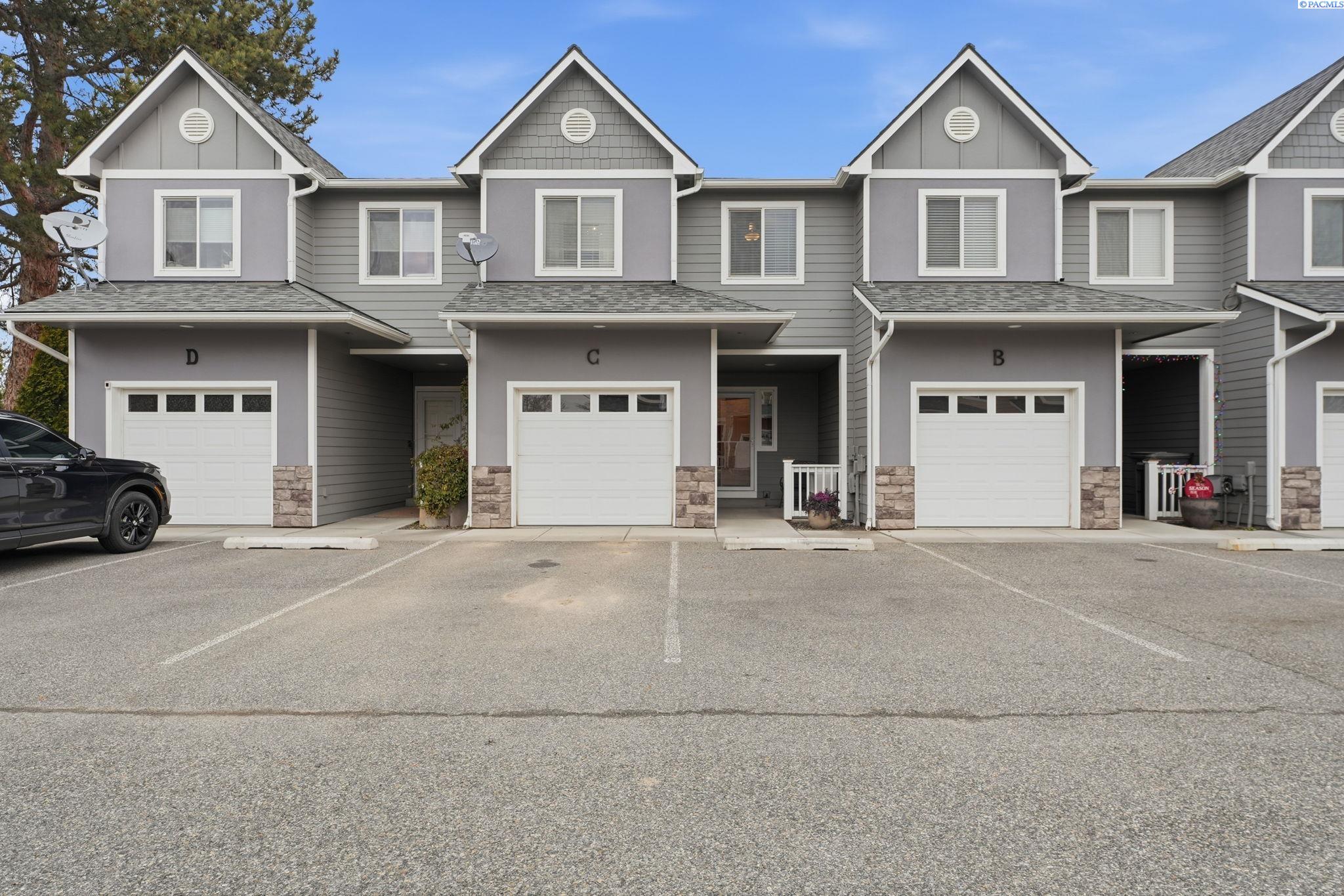 80 S Dawes St Unit C #C, Kennewick, WA 99336