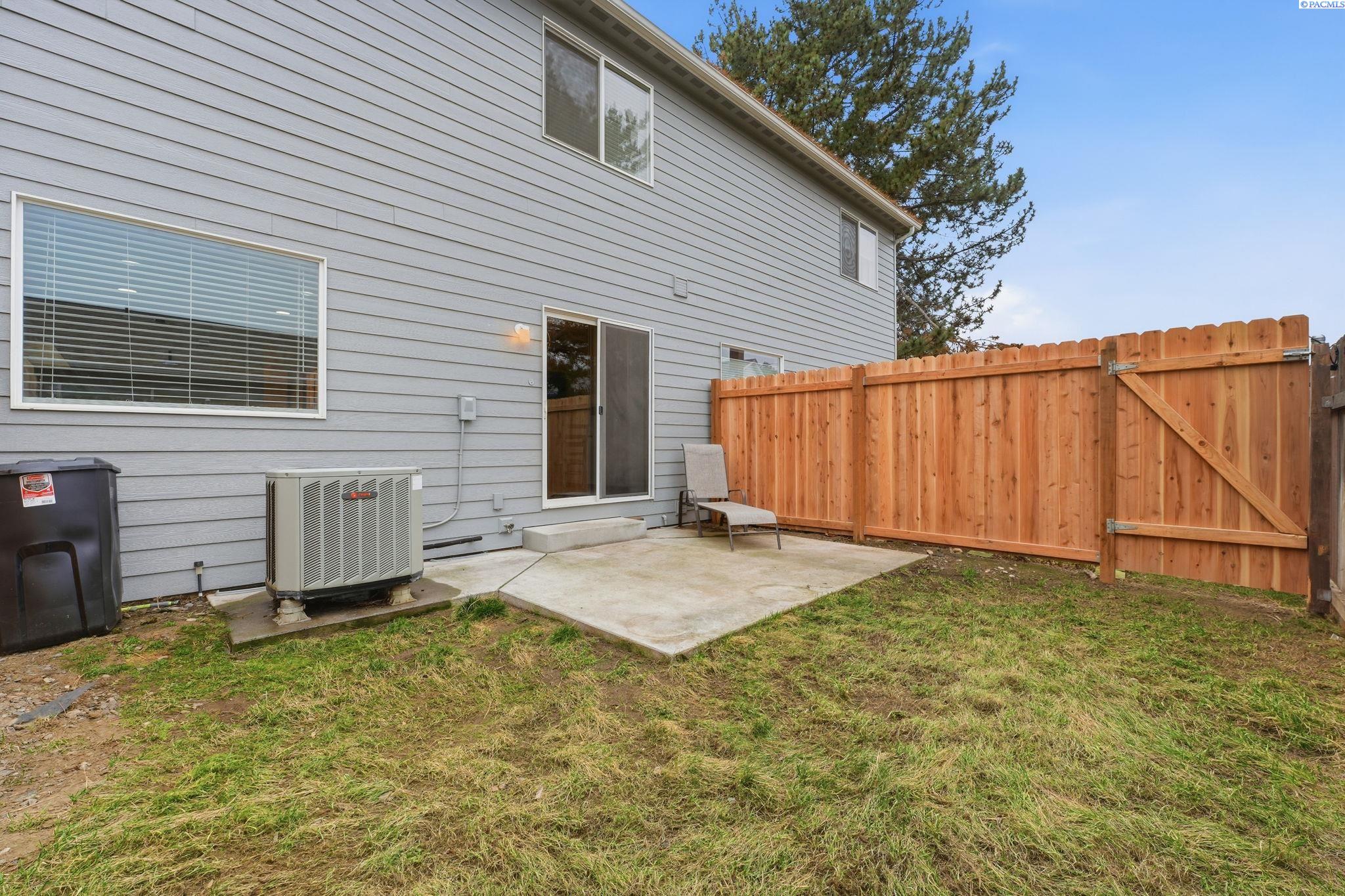 80 S Dawes St Unit C #C, Kennewick, WA 99336