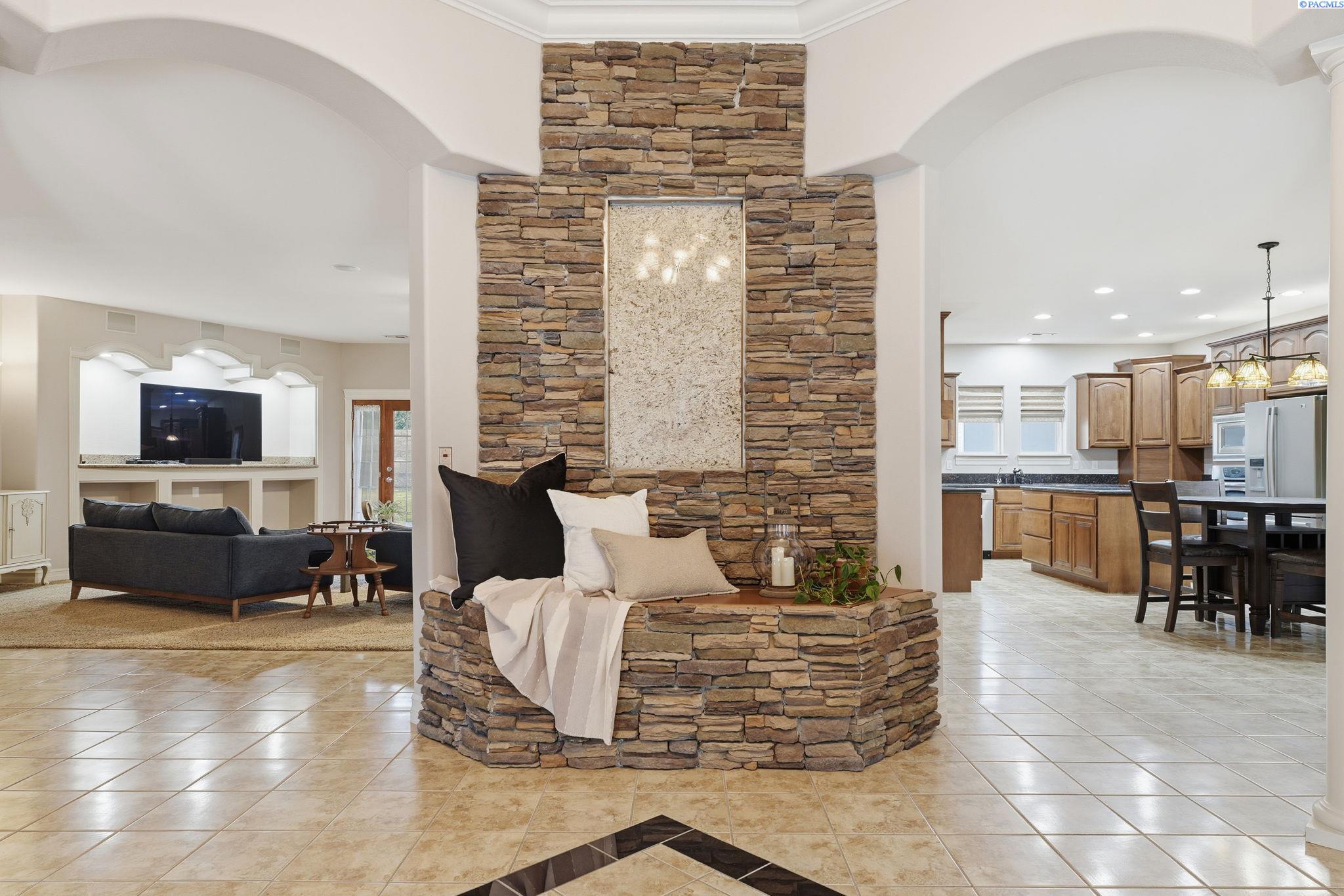 1191 Pinto Loop, Richland, WA 99352