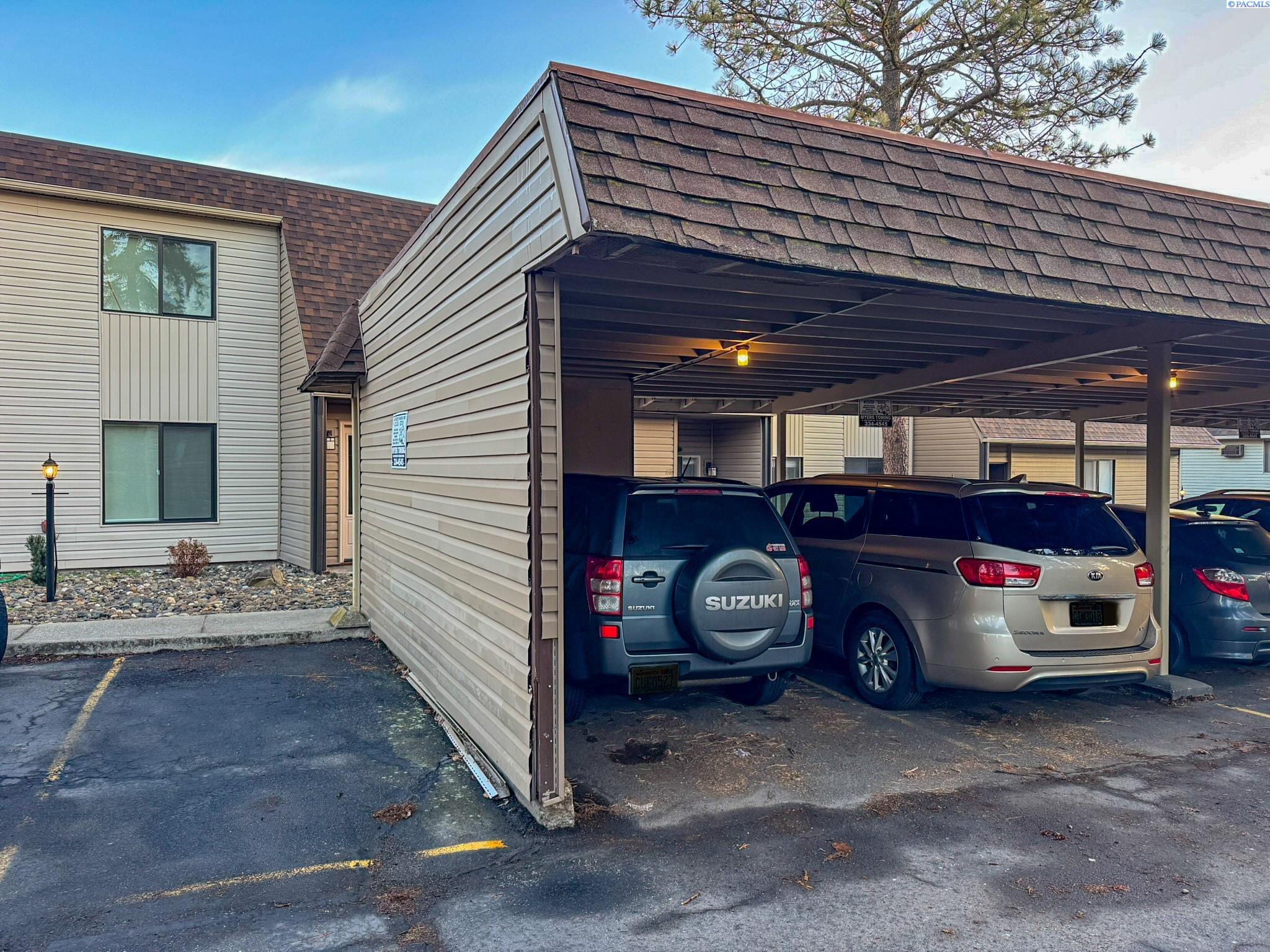 Homes for sale in Pullman, WA | 600 Sw Crestview Dr, Pullman, WA 99163 | MLS# 290352