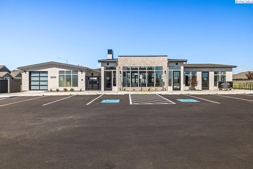 2948 Vistara Way, Richland, WA 99354