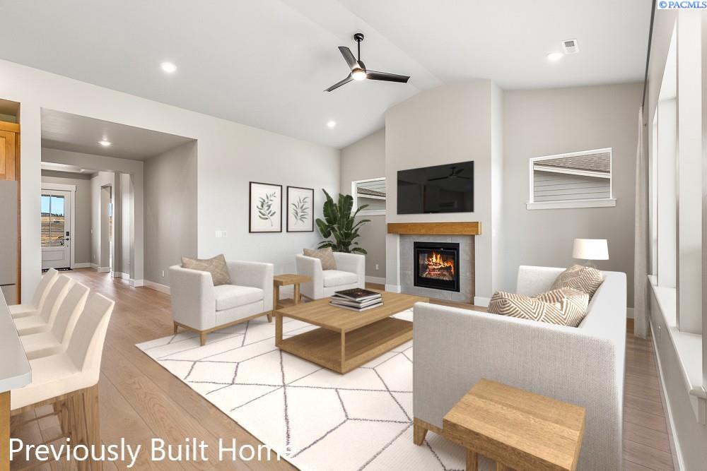 5712 Flathead Ave, Pasco, WA 99301