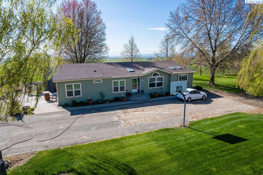 4921 Dogwood Rd, Pasco, WA 99301