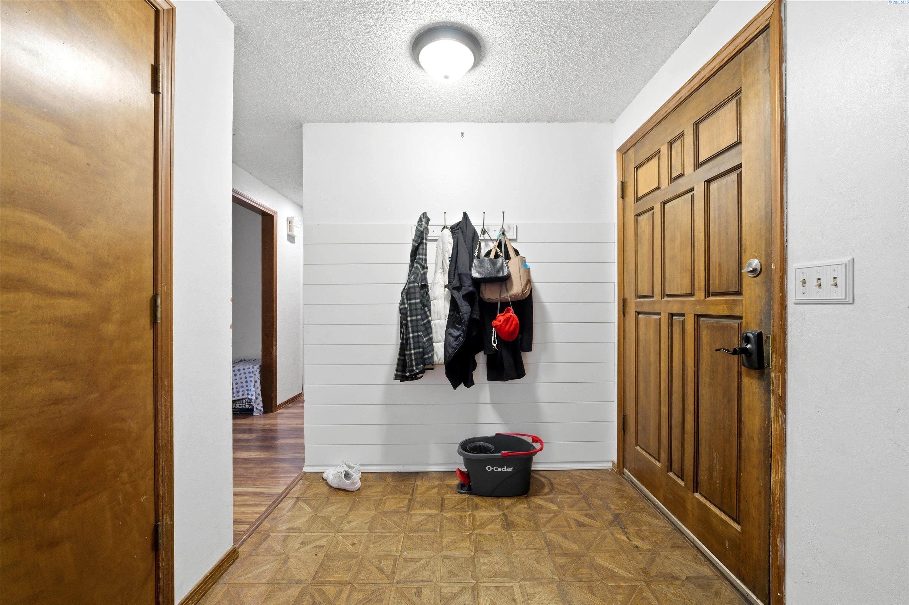 2301 Michael Ave, Richland, WA 99352