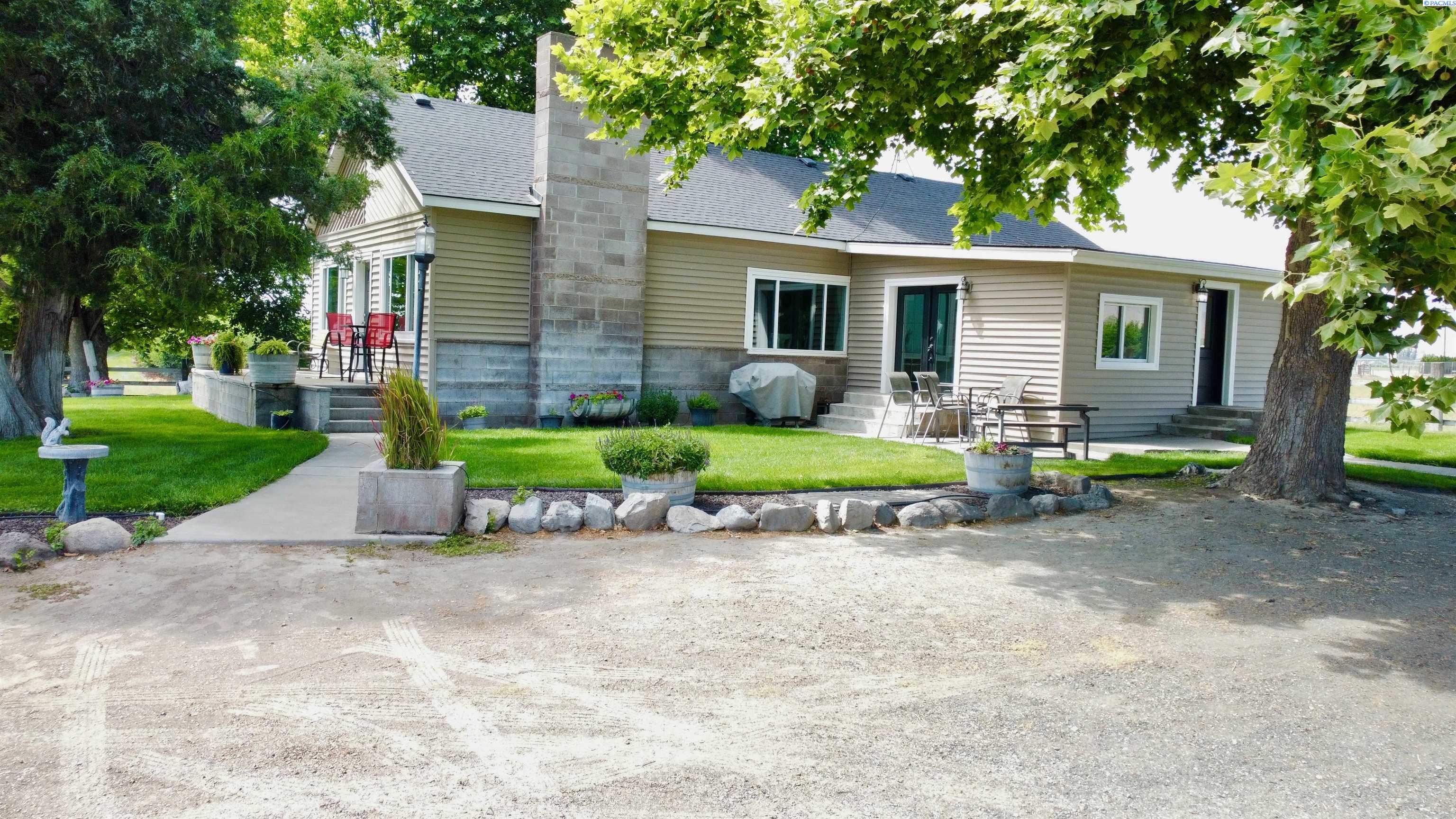 2060 Cemetery Rd., Sunnyside WA 98944