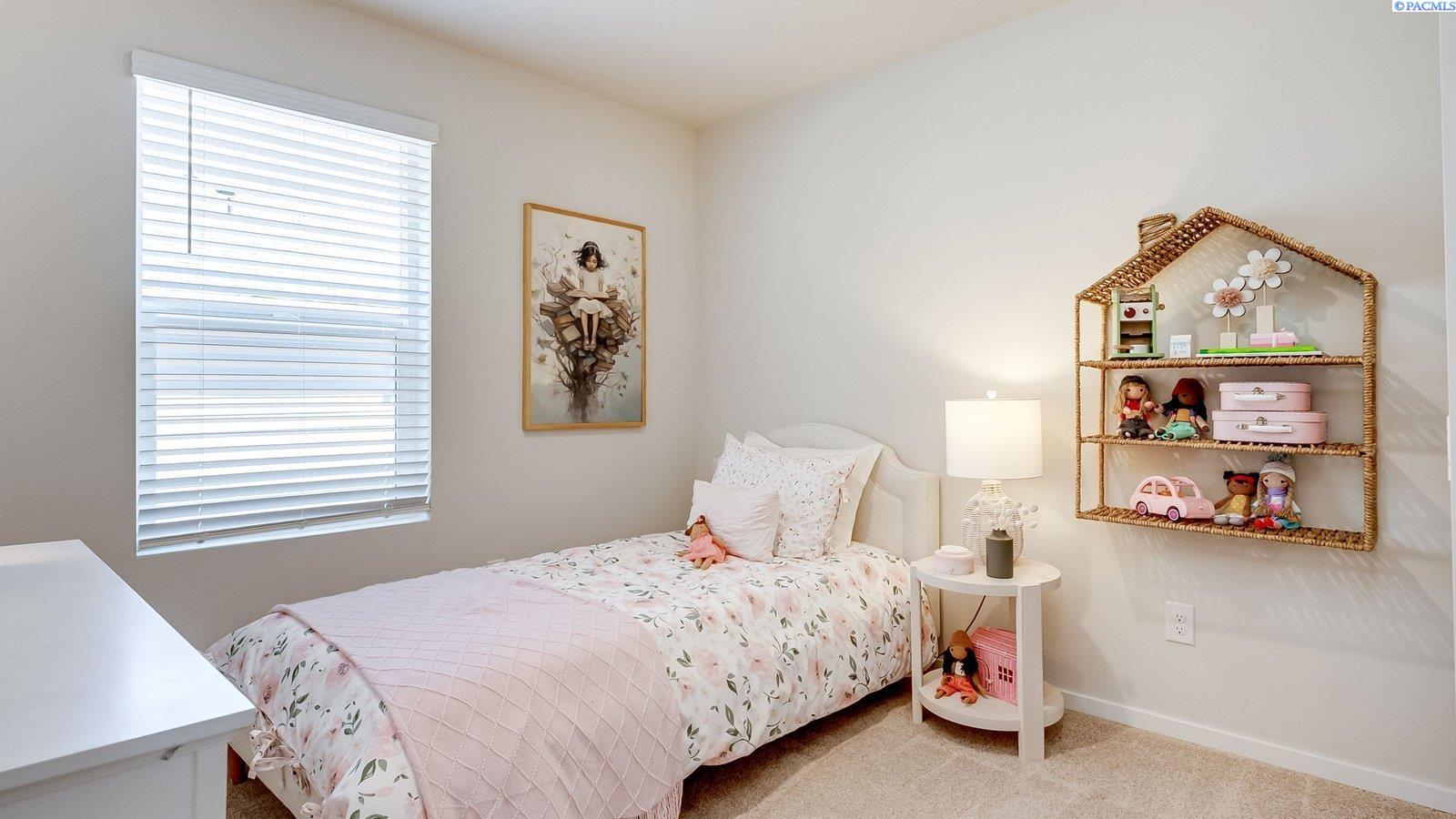 6026 Road 115 , Pasco, WA 99301