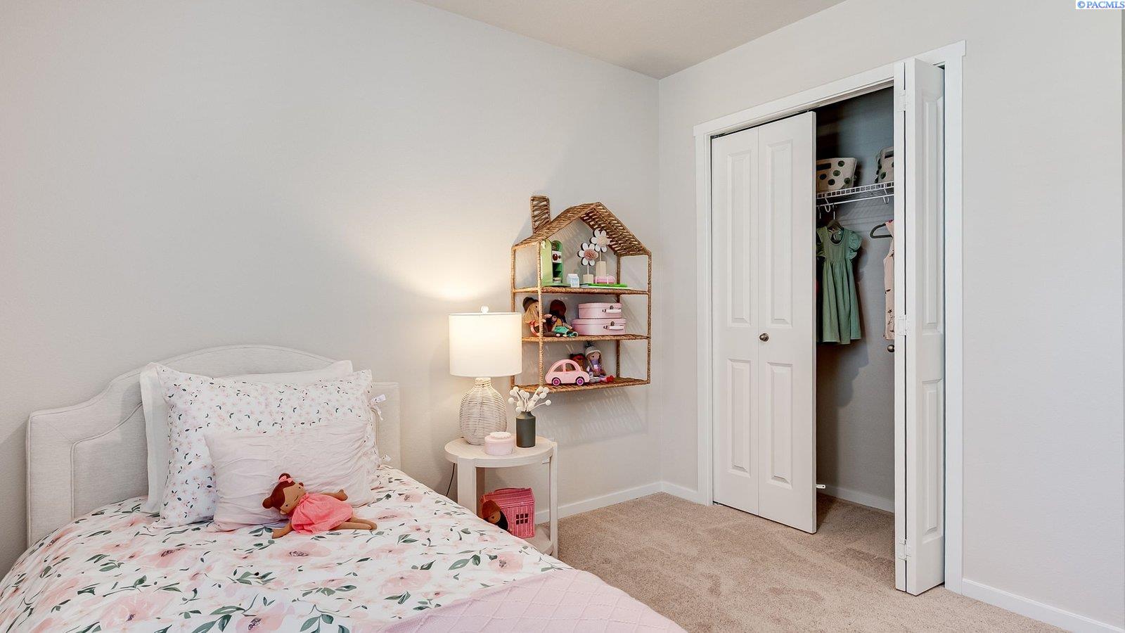 6026 Road 115 , Pasco, WA 99301