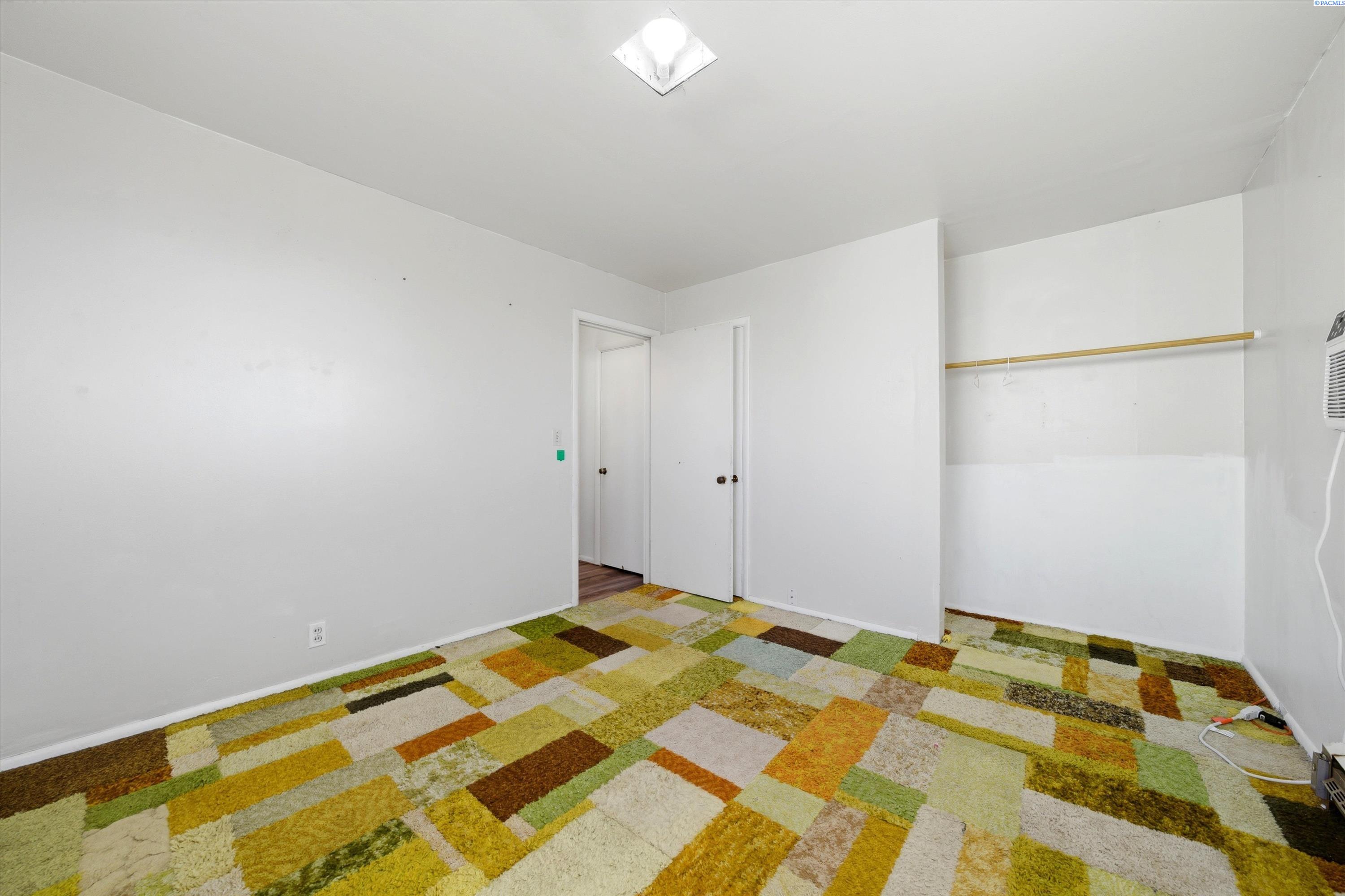 246 Burke , Connell, WA 99326