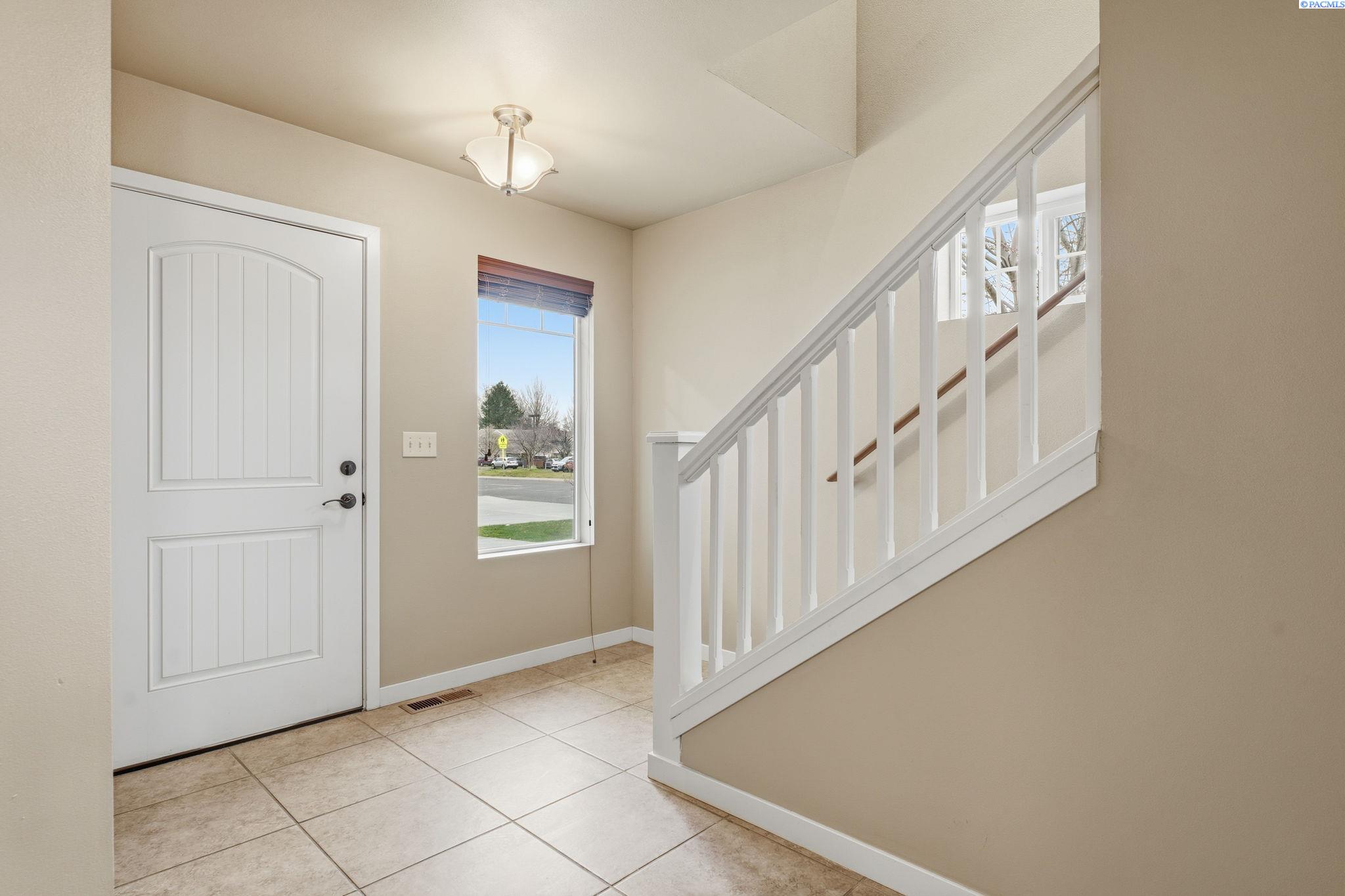 Homes for sale in College Place, WA | 218 E Whitman Dr, College Place, WA 99324 | MLS# 290469