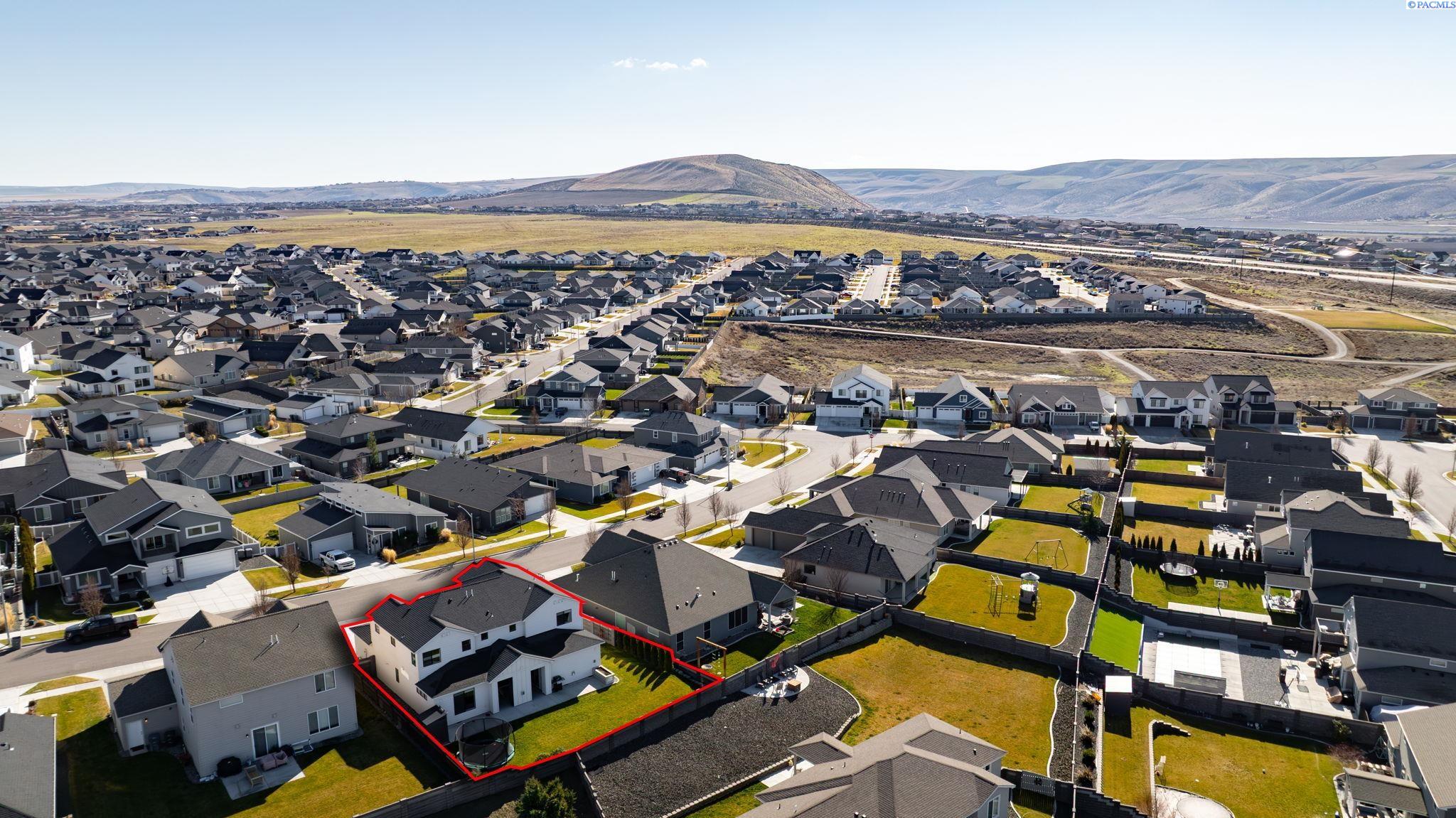 4960 Mcewan Dr, Richland, WA 99352