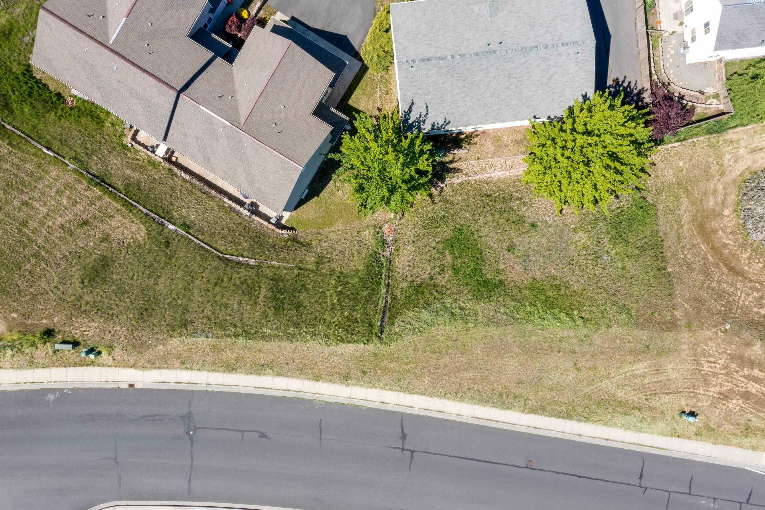 Homes for sale in Pullman, WA | 450 Nw Terre View Dr, Pullman, WA 99163 | MLS# 290480