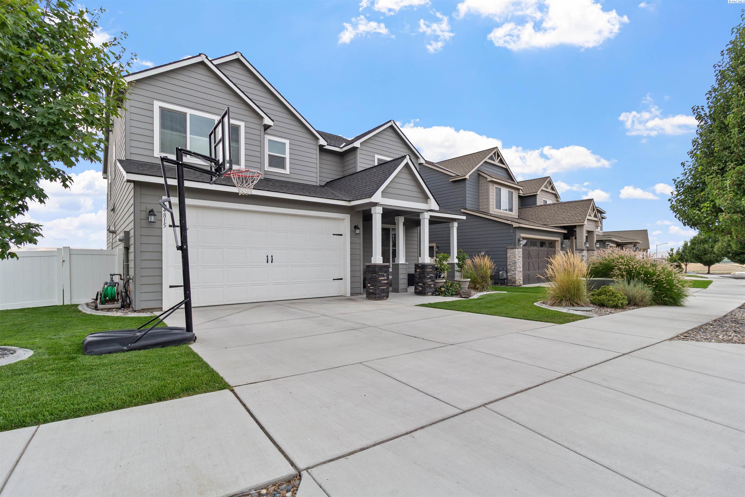 4815 Corvina St, Richland, WA 99352-5710