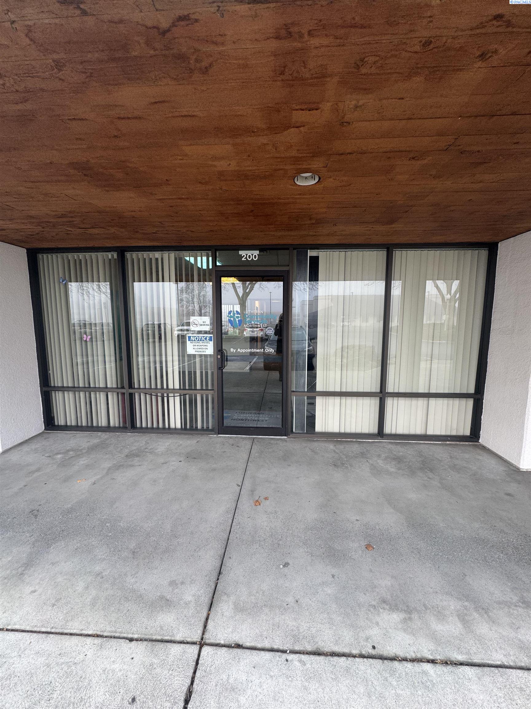 3321 Kennewick Ave #200, Kennewick, WA 99336
