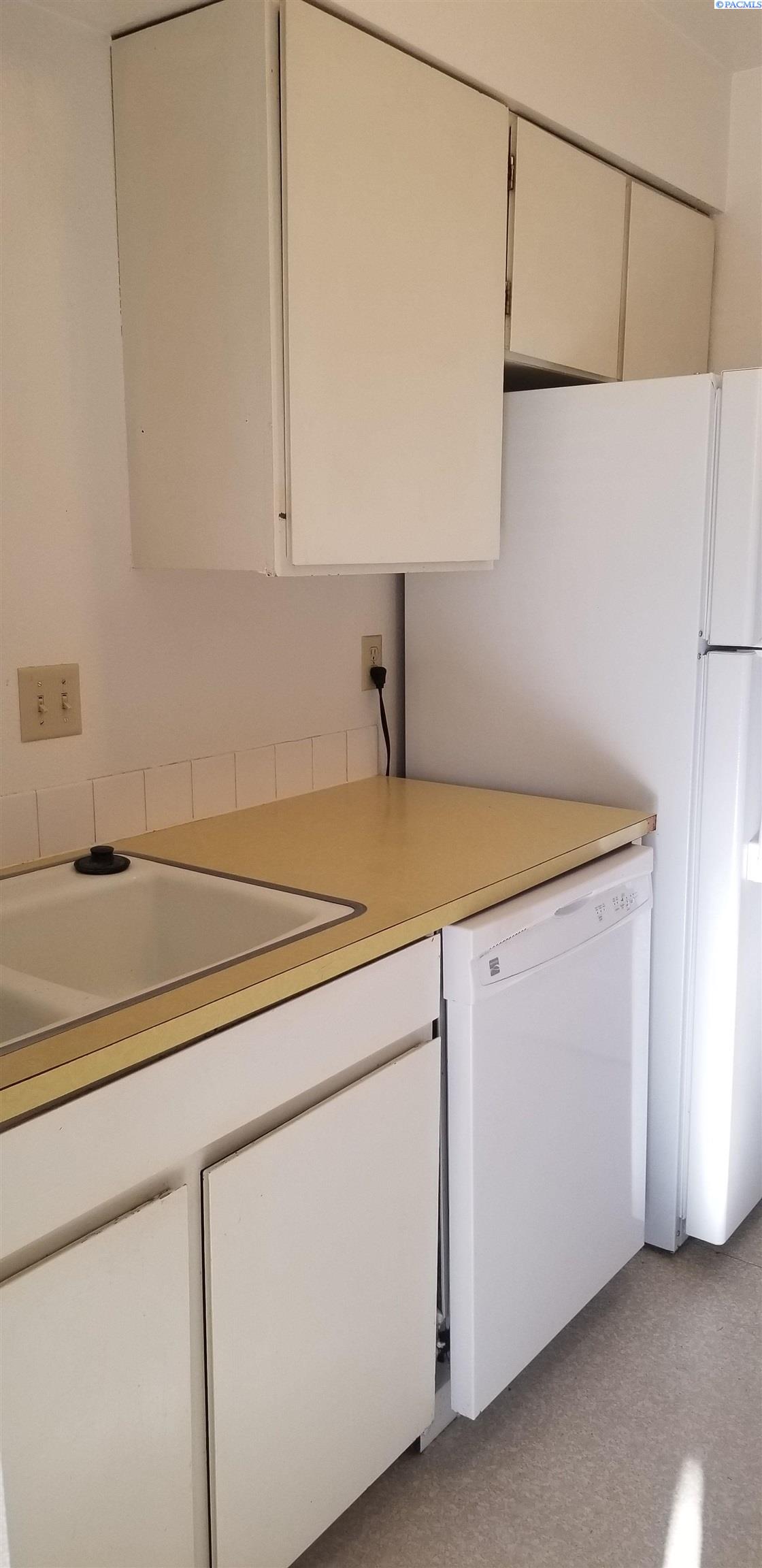 Homes for sale in Pullman, WA | 600 Sw Crestview #24, Pullman, WA 99163 | MLS# 290501