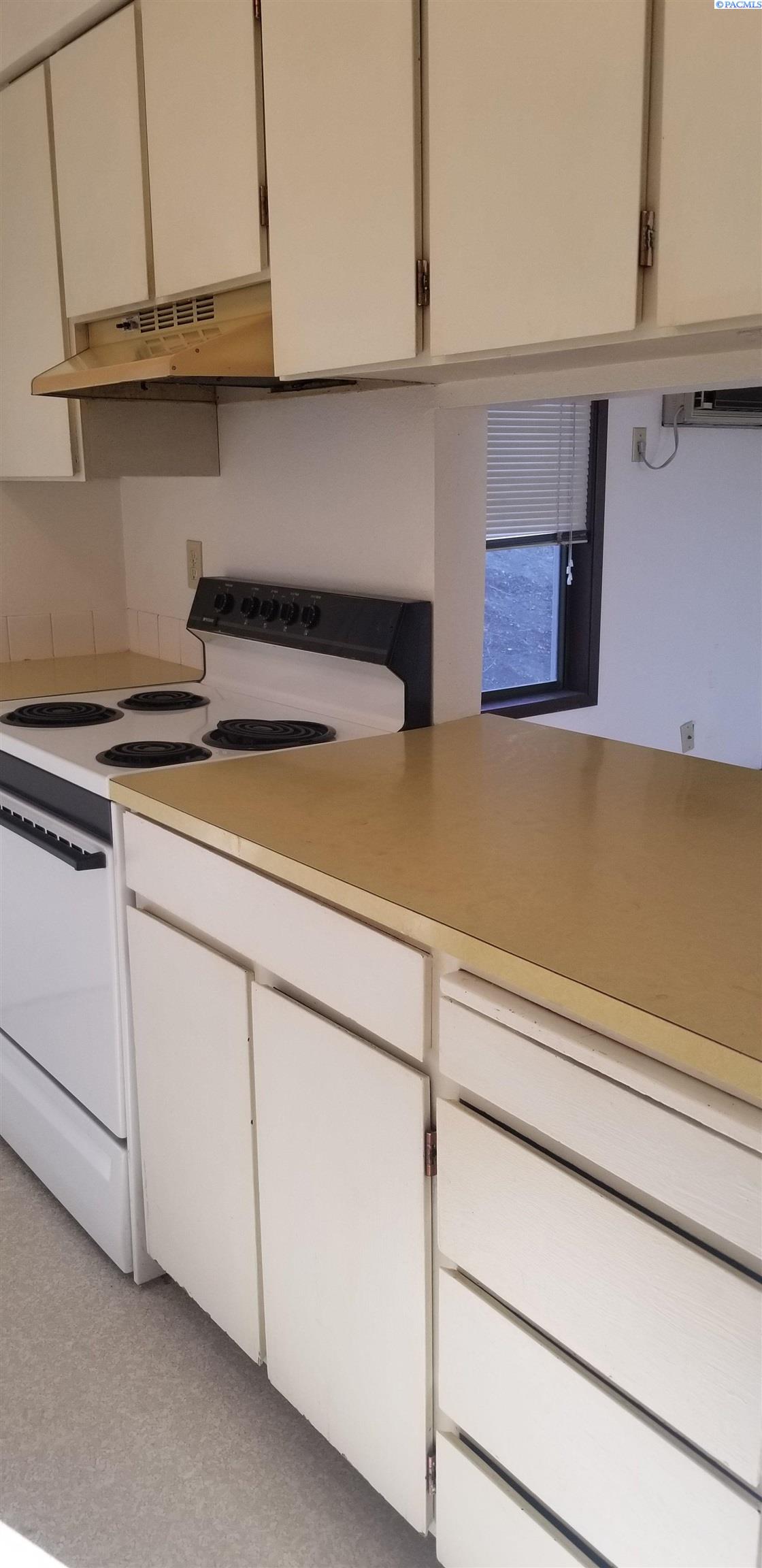 Homes for sale in Pullman, WA | 600 Sw Crestview #24, Pullman, WA 99163 | MLS# 290501