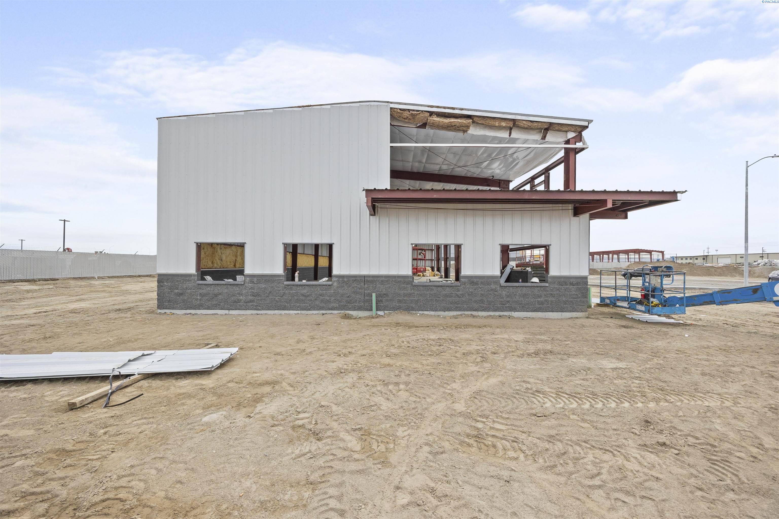 1342 Saint Helens St, Pasco, WA 99301