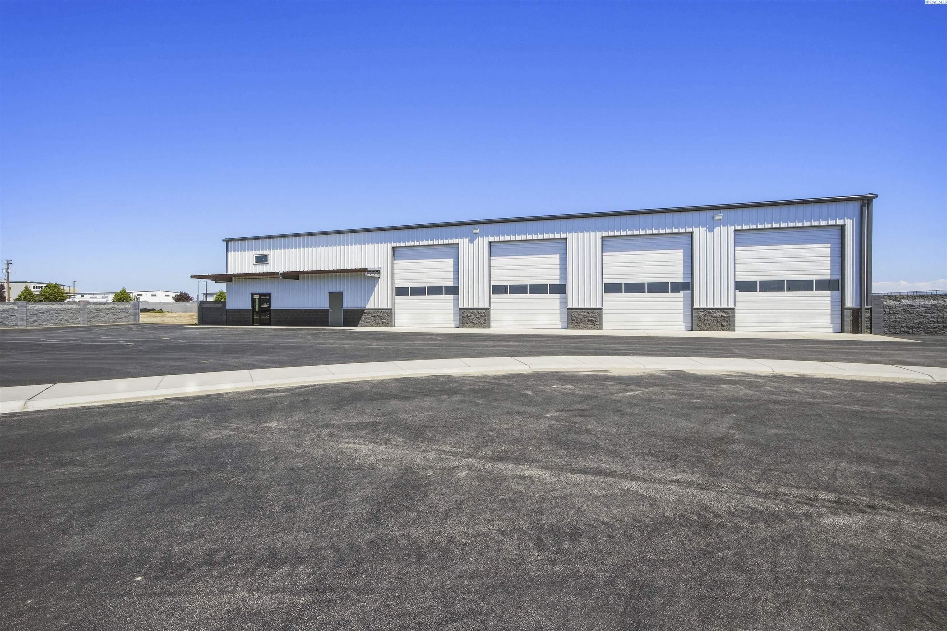 1342 Saint Helens St, Pasco, WA 99301