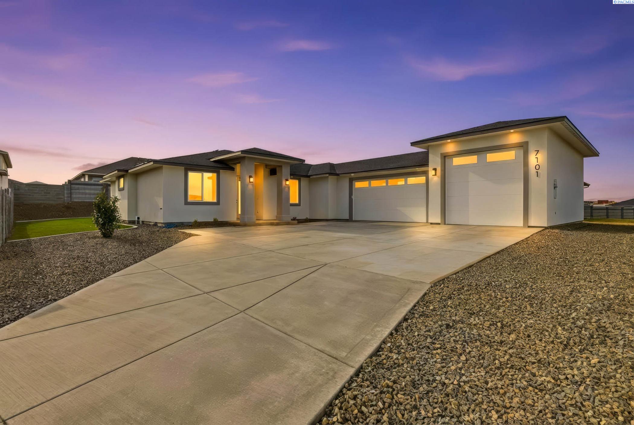 7101 34th Pl, Kennewick, WA 99338