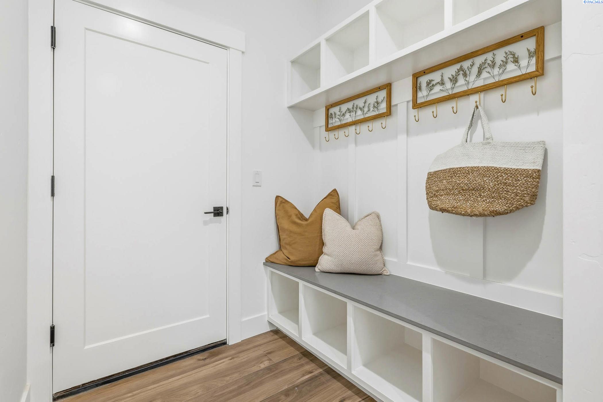 7101 34th Pl, Kennewick, WA 99338