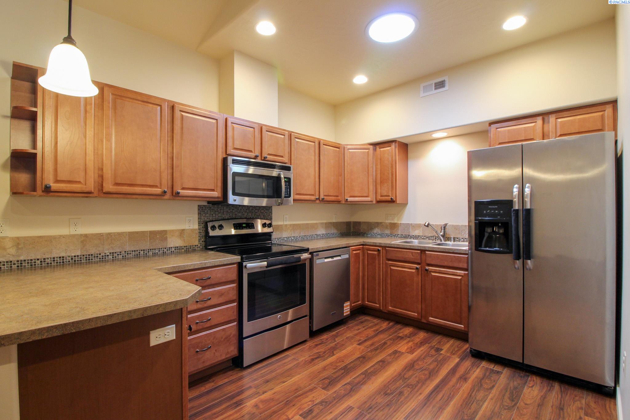 Homes for sale in Kennewick, WA | 2790 W 30Th Pl, Kennewick, WA 99337 | MLS# 290618