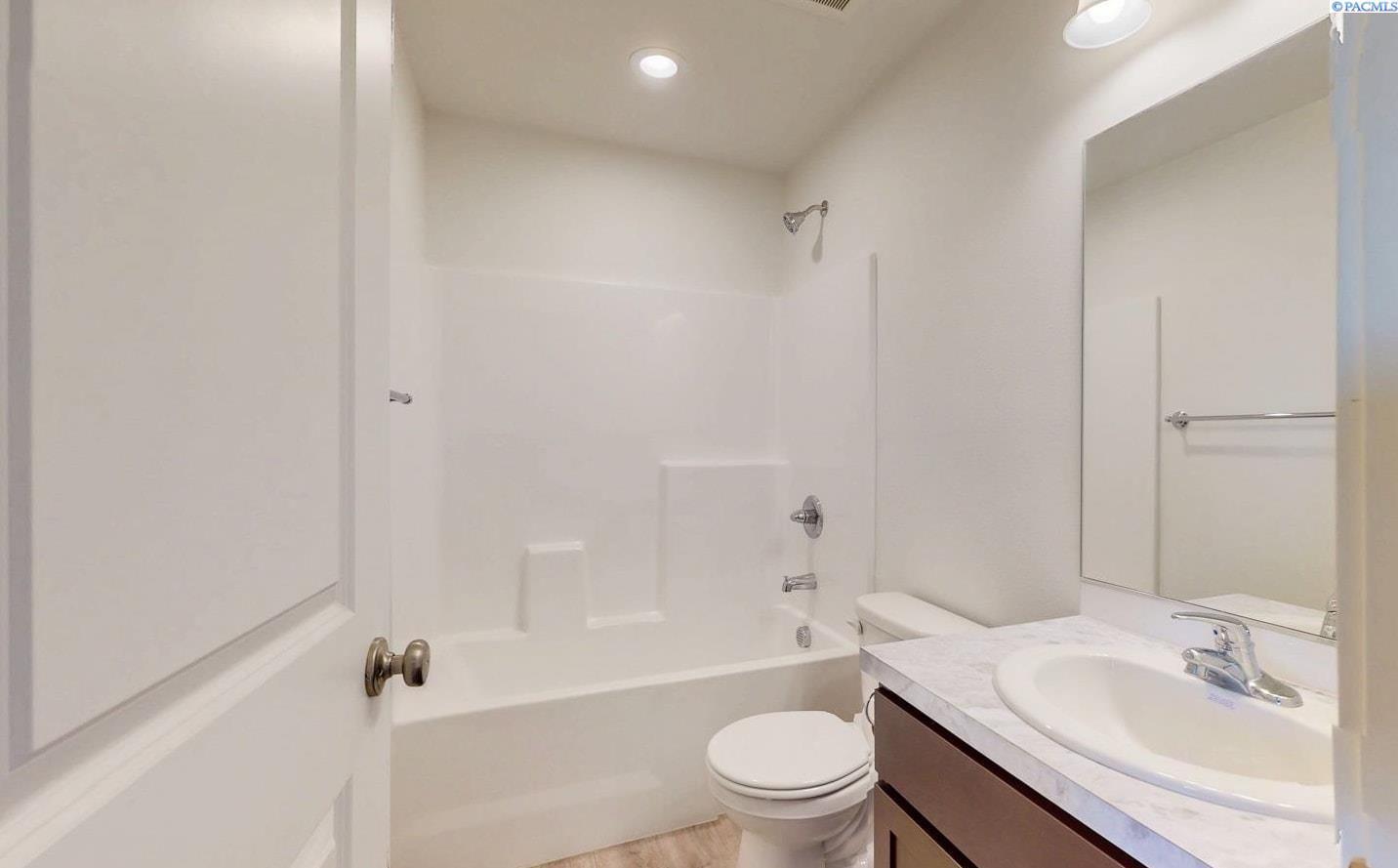 4738 Quinault Pl, Kennewick, WA 99336