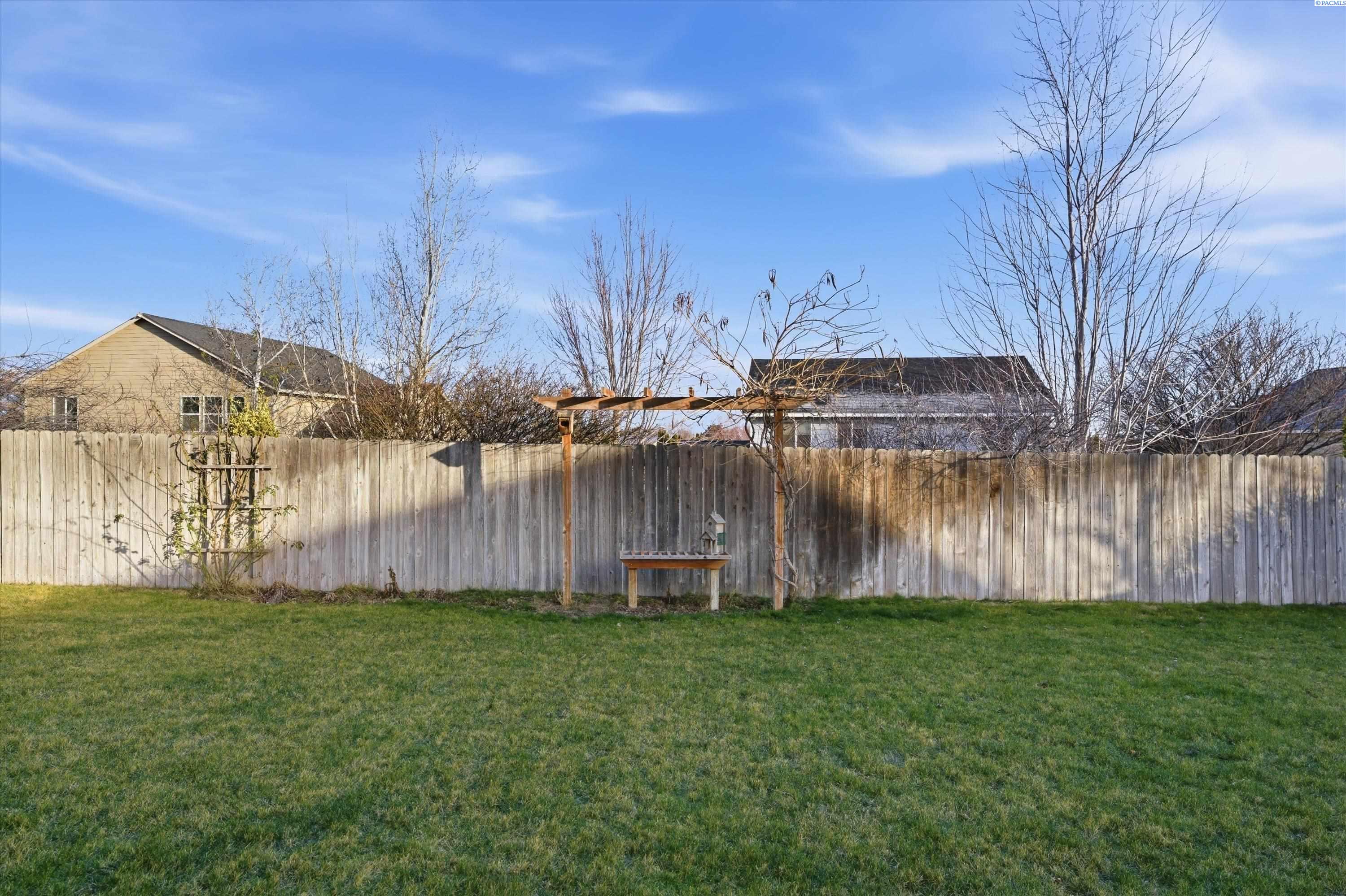 236 53rd Ave, Kennewick, WA 99337