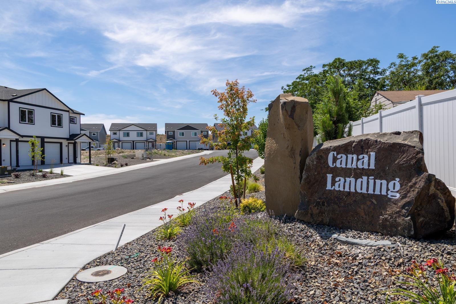 1152 Yost St, Kennewick, WA 99336