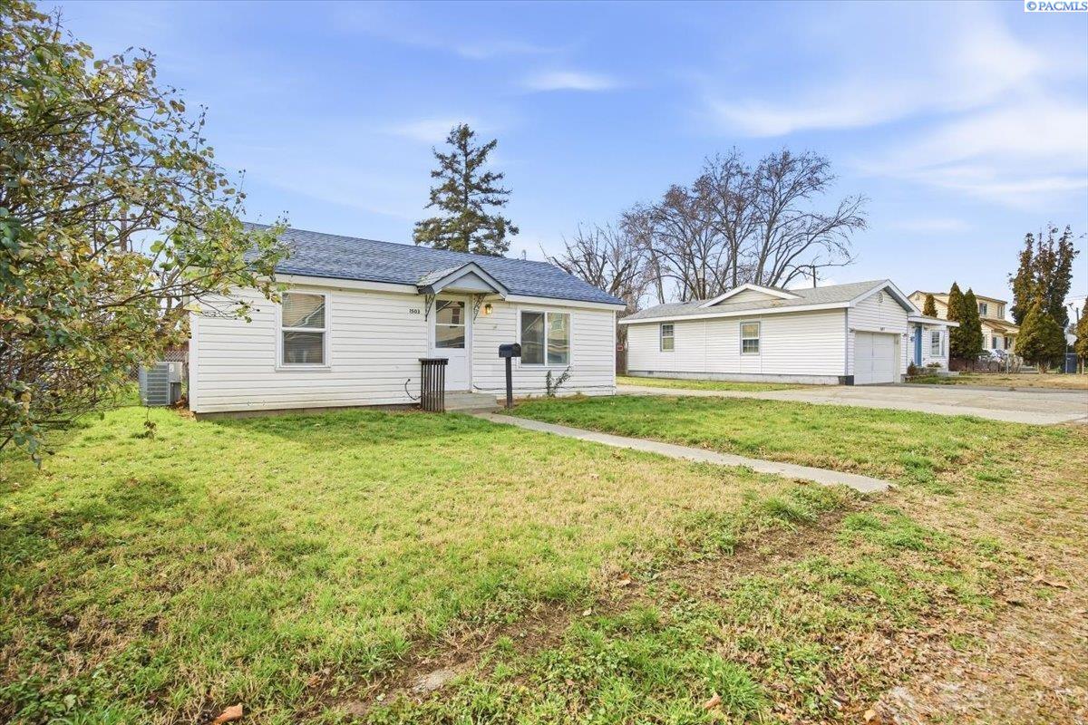 1503 4th Pl, Kennewick, WA 99336
