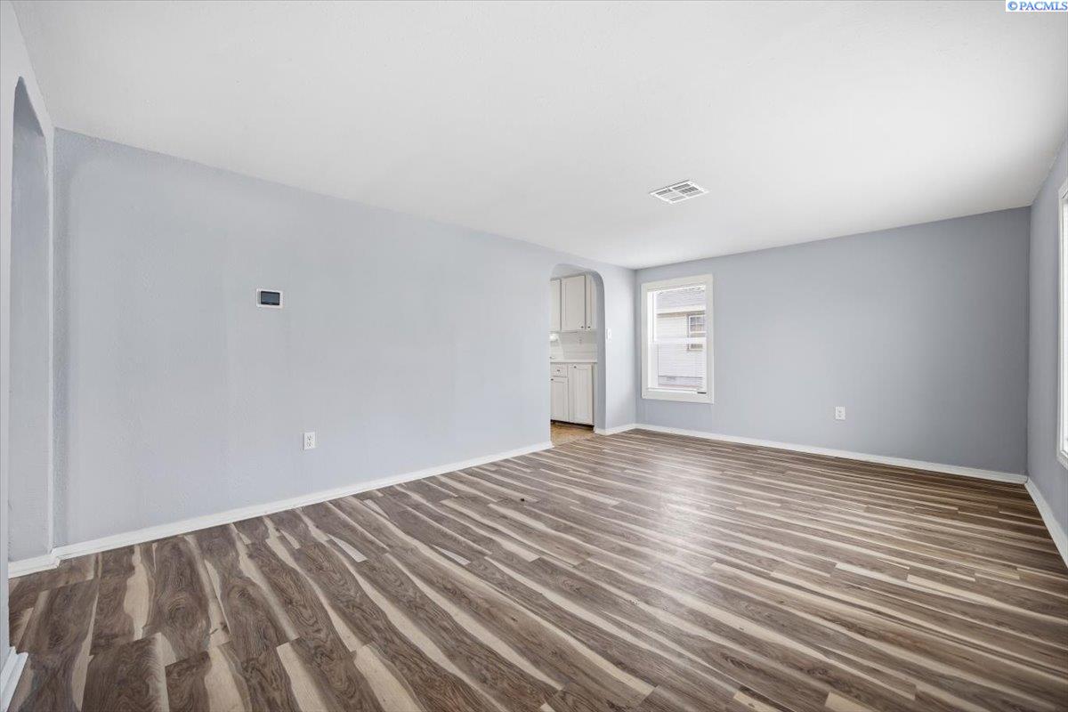 1503 4th Pl, Kennewick, WA 99336