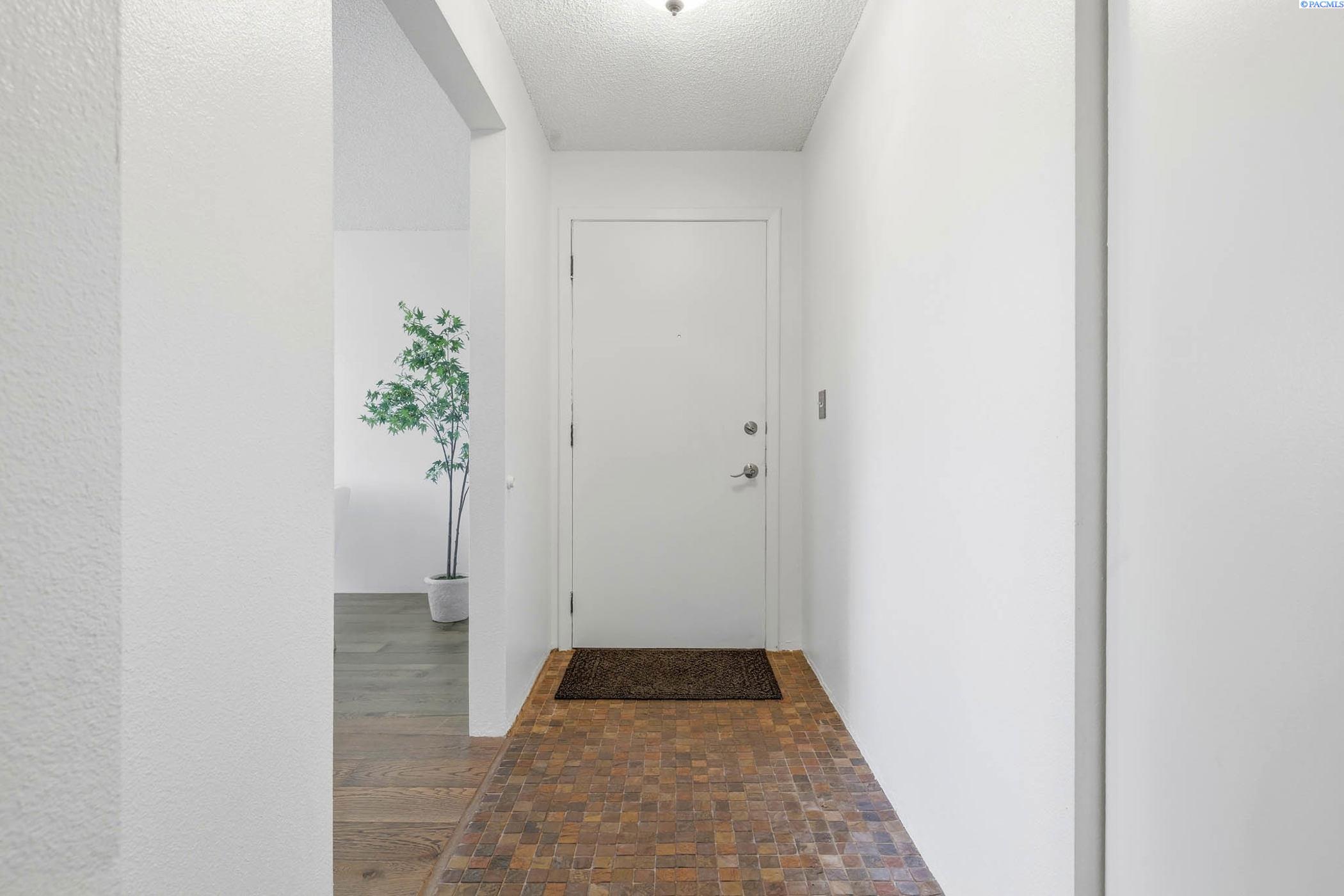 4203 Kennewick Ave #25, Kennewick, WA 99336