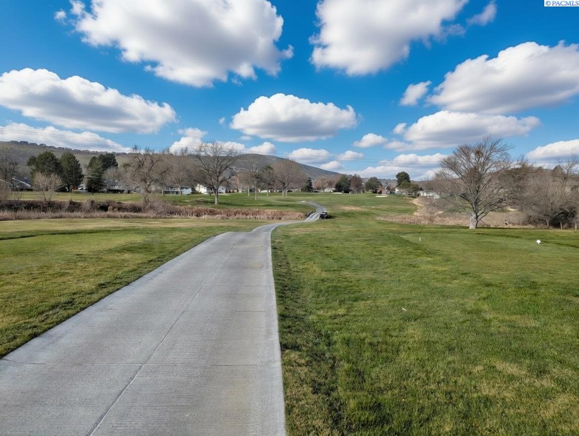 303 Gage Blvd #315, Richland, WA 99352