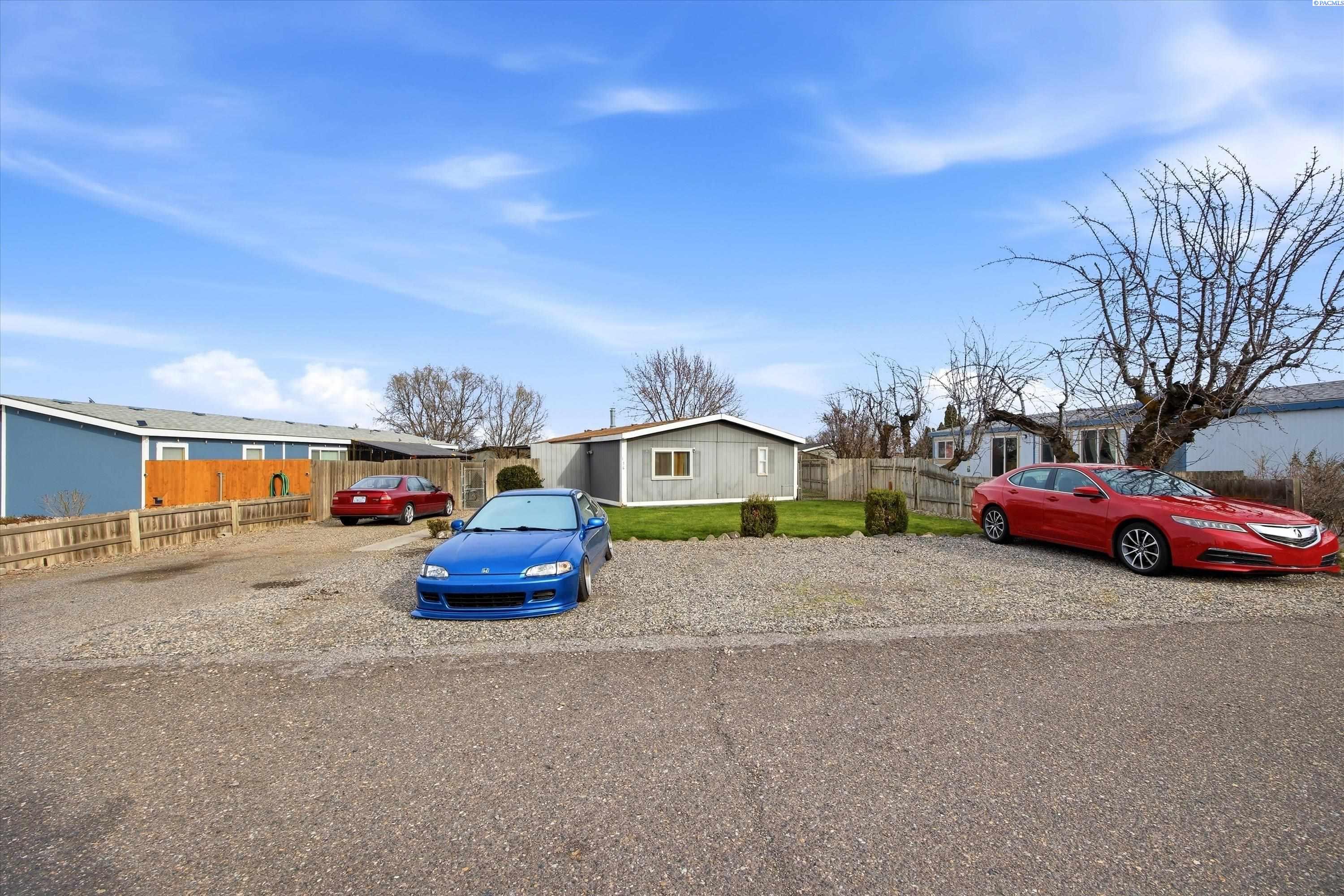 Homes for sale in Kennewick, WA | 2917 W 19th Ave Spc 156, Kennewick, WA 99337 | MLS# 290896