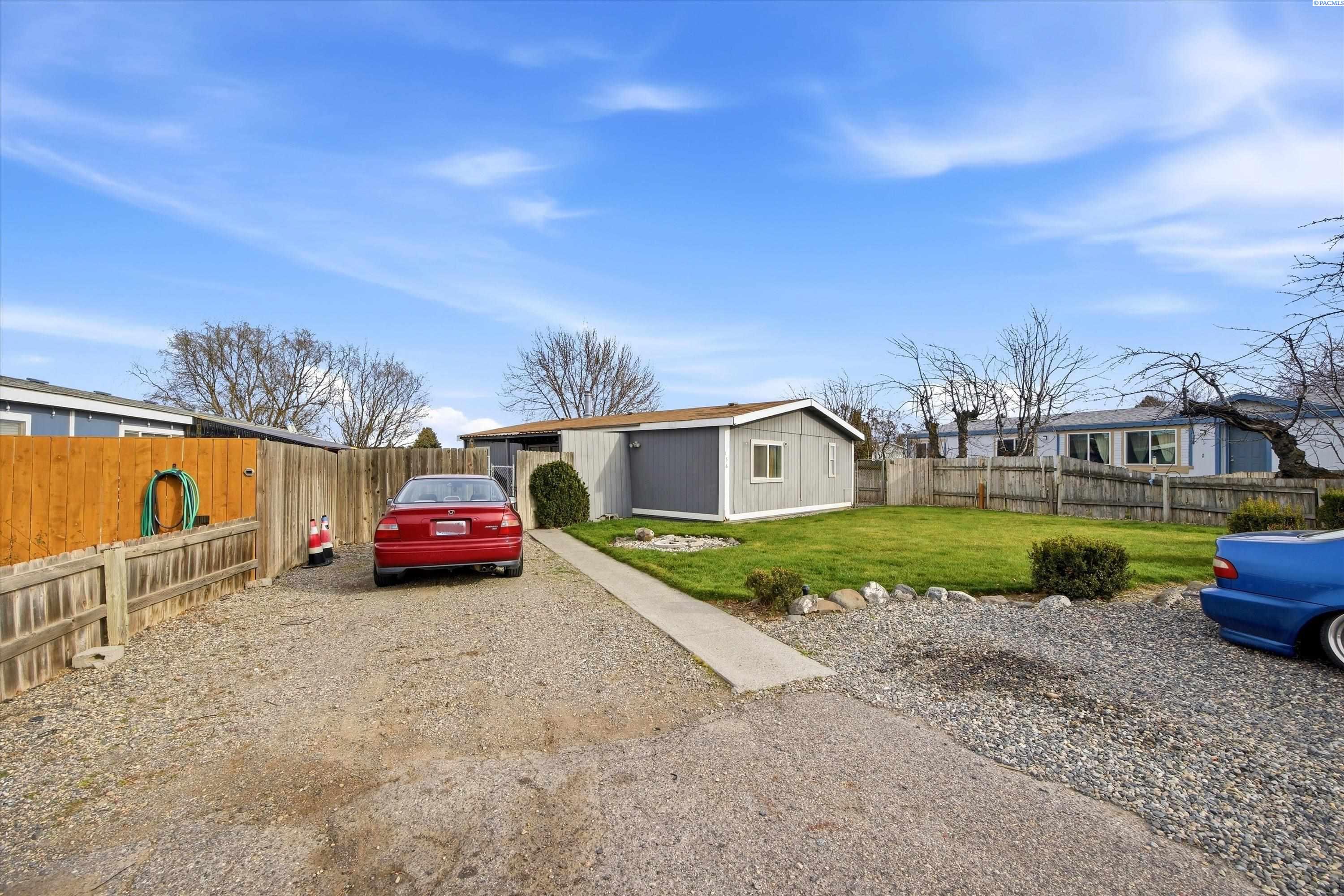 Homes for sale in Kennewick, WA | 2917 W 19Th Ave Spc 156, Kennewick, WA 99337 | MLS# 290896