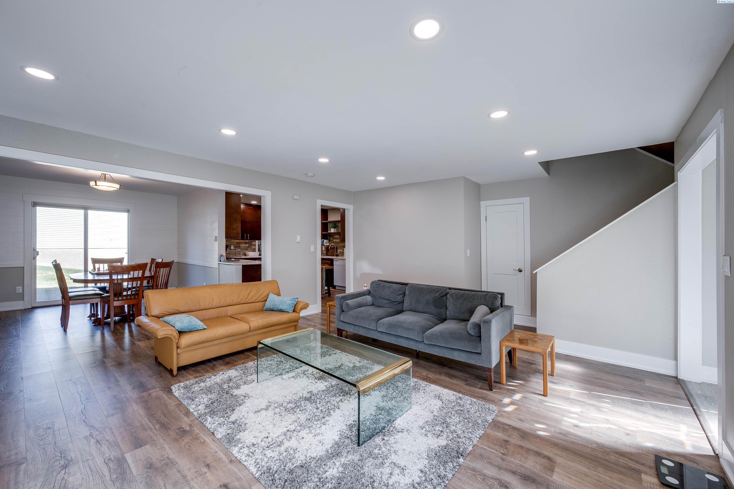 Homes for sale in Pullman, WA | 600 Sw Crestview St, Pullman, WA 99163 | MLS# 290919