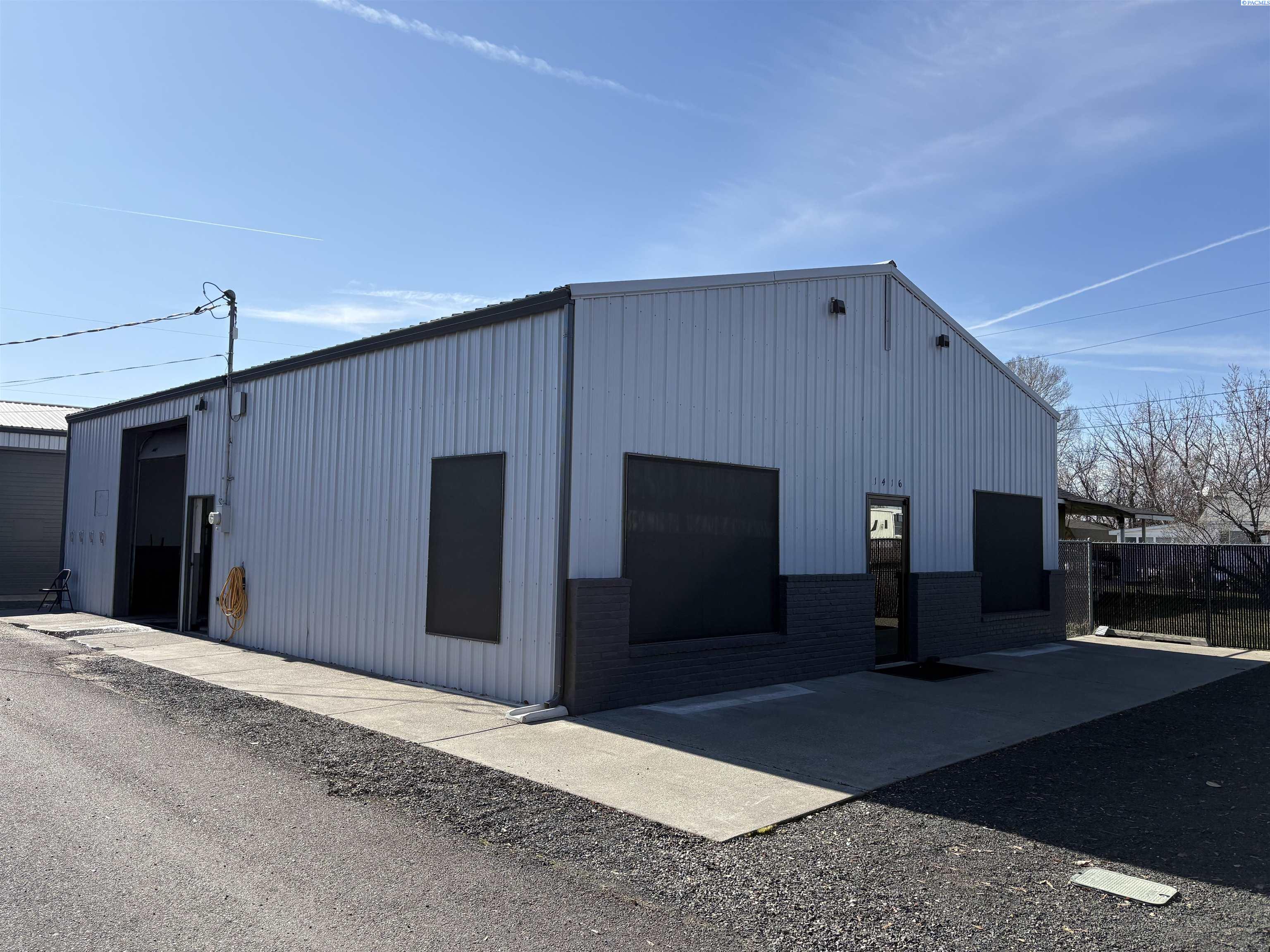 1416 W Ainsworth, Pasco WA