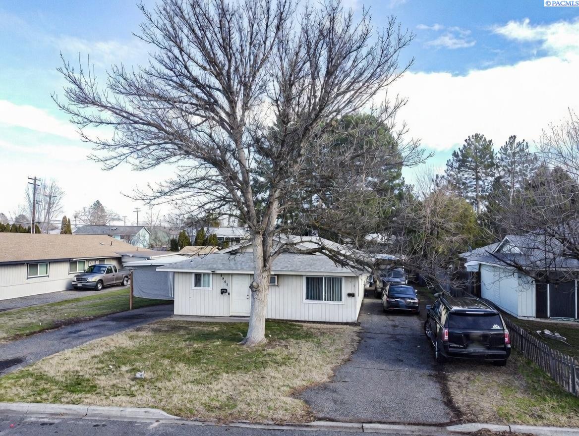 Homes for sale in Richland, WA | 1942 Luther Pl, Richland, WA 99354 | MLS# 290936