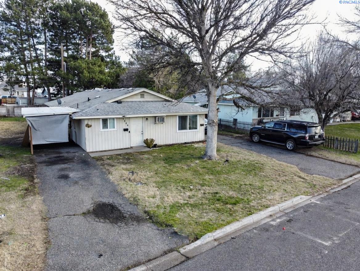 Homes for sale in Richland, WA | 1942 Luther Pl, Richland, WA 99354 | MLS# 290936