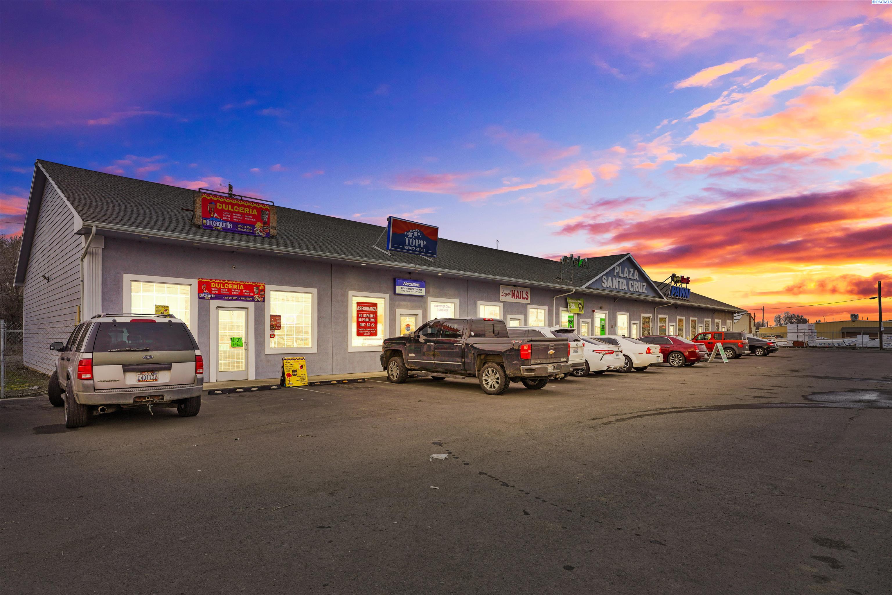 841 W 1st Ave, Toppenish WA 98948