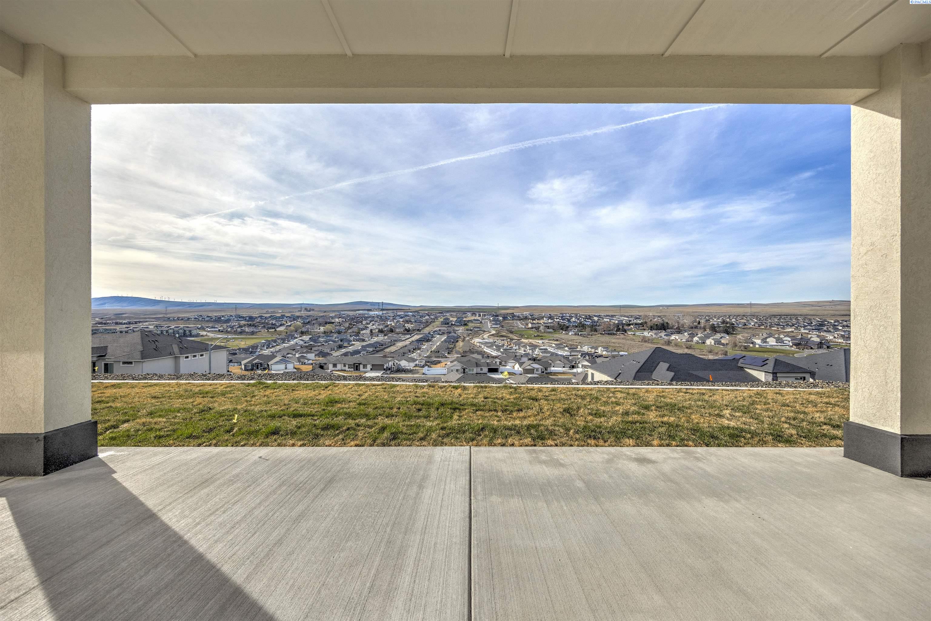 6027 28th Pl, Kennewick, WA 99338