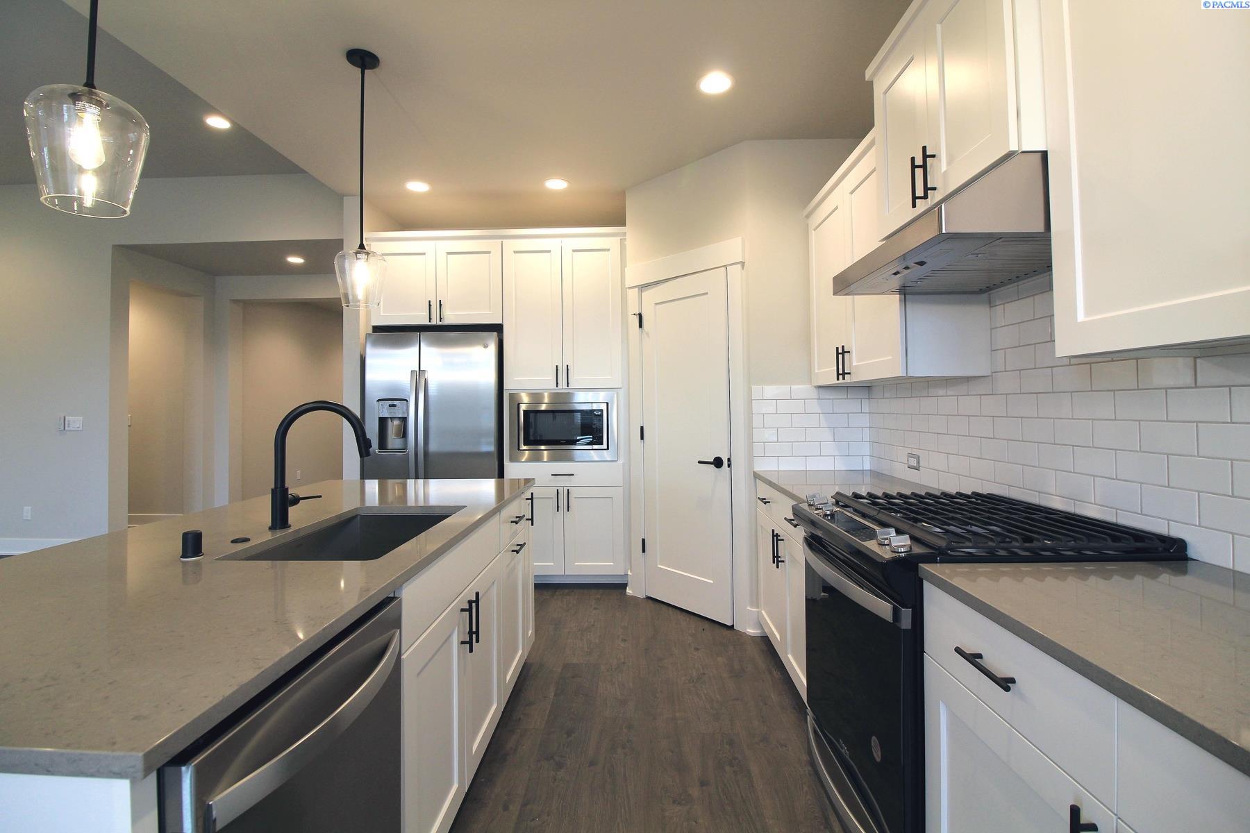 Homes for sale in Richland, WA | 2759 Ketch Road, Richland, WA 99352 | MLS# 290963