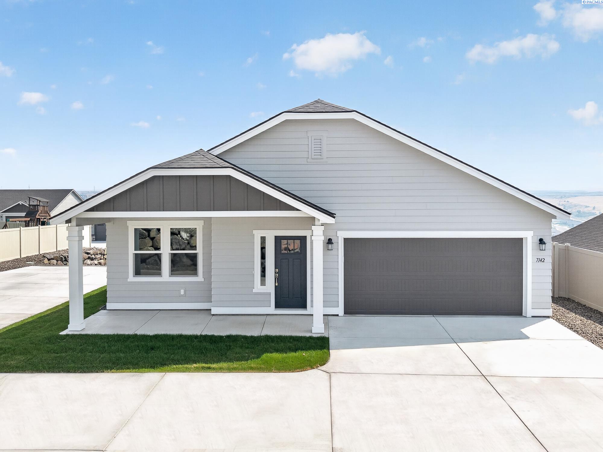 7142 24th Ave, Kennewick, WA 99338