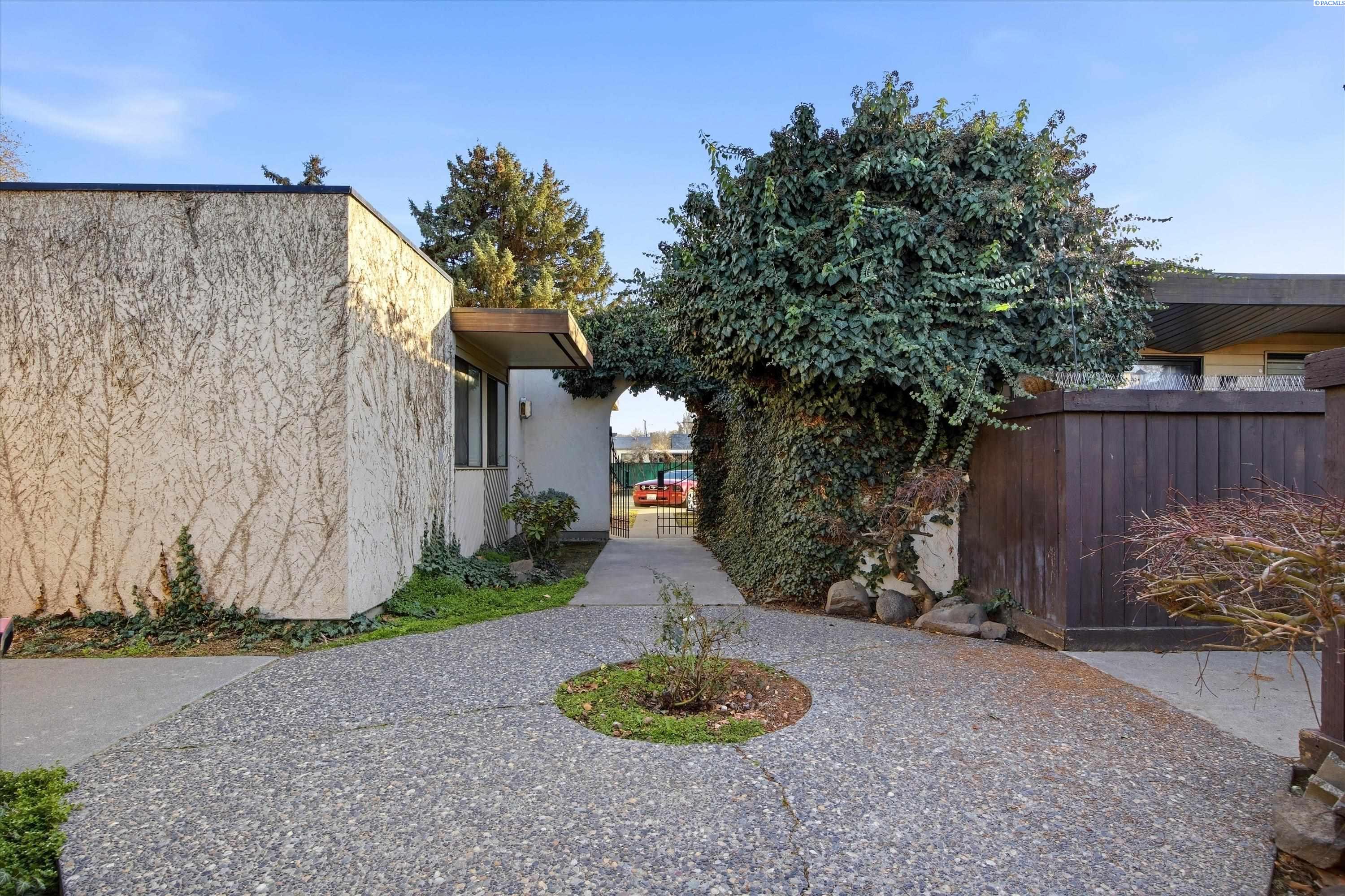 420 Quincy St, Kennewick, WA 99336