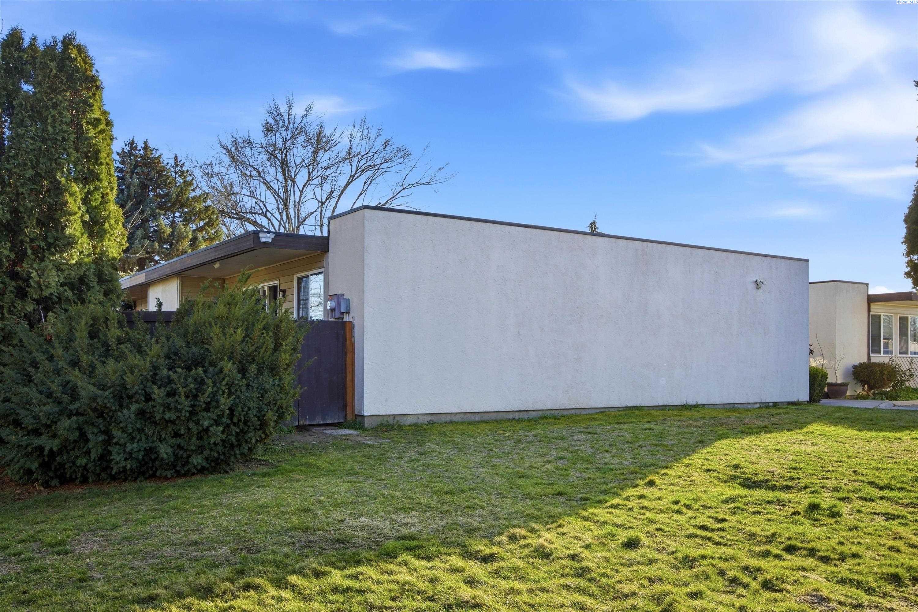 420 Quincy St, Kennewick, WA 99336