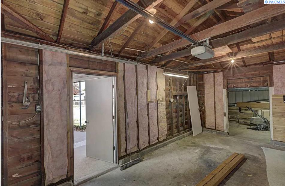 1908 Everest Ave, Richland, WA 99354