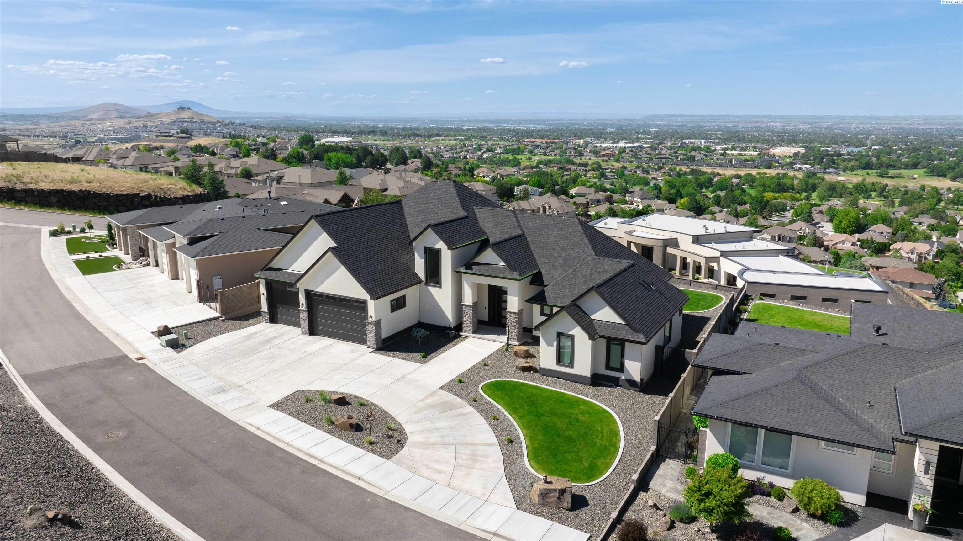 4871 Morain St, Kennewick, WA 99337