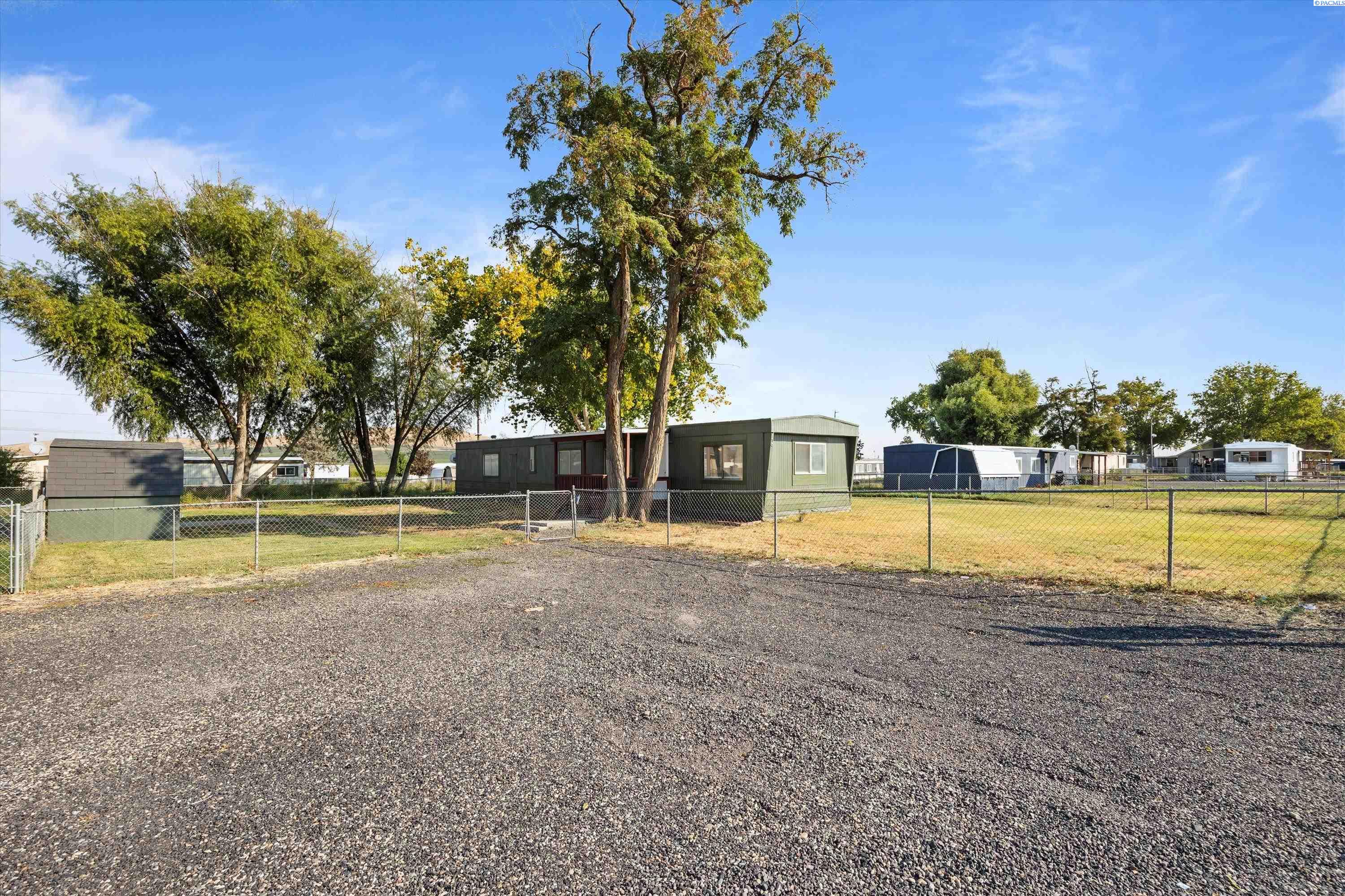 Homes for sale in Benton City, WA | 31404 E Kennedy Rd, Benton City, WA 99320 | MLS# 291001