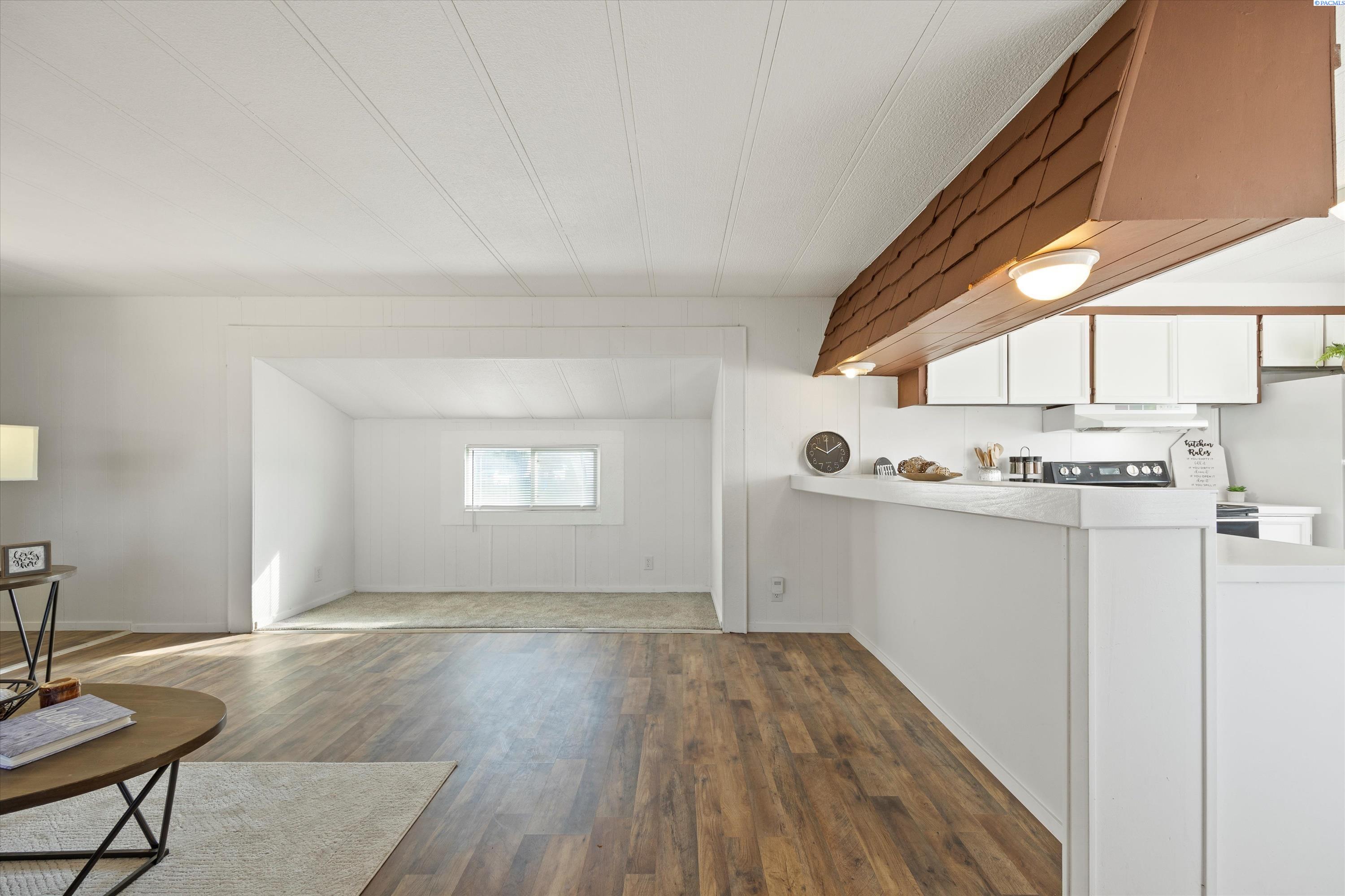 Homes for sale in Benton City, WA | 31404 E Kennedy Rd, Benton City, WA 99320 | MLS# 291001