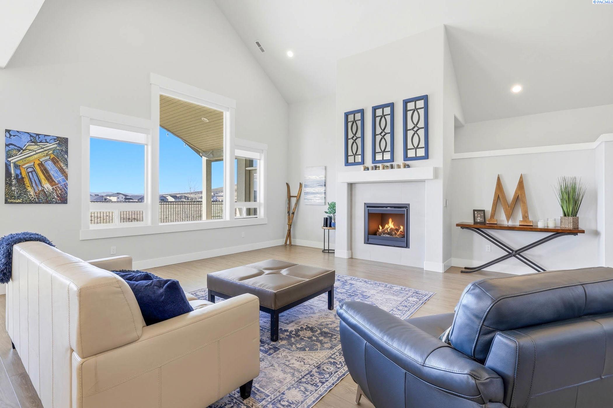 2243 Legacy Ln, Richland, WA 99352
