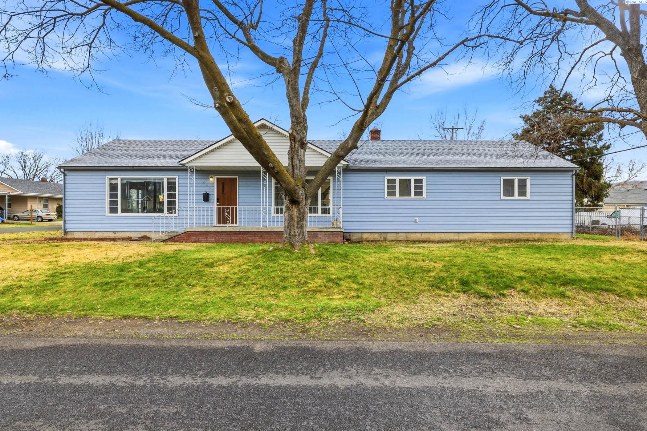 605 Comstock Street, Richland WA 99352