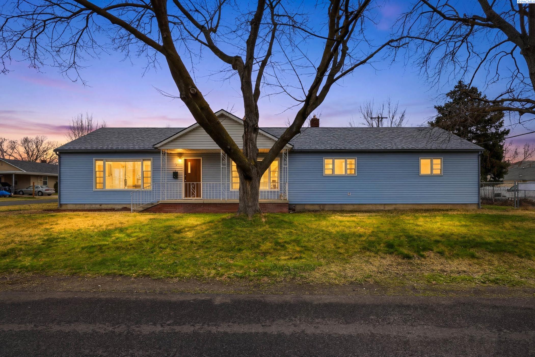 605 Comstock St, Richland, WA 99352